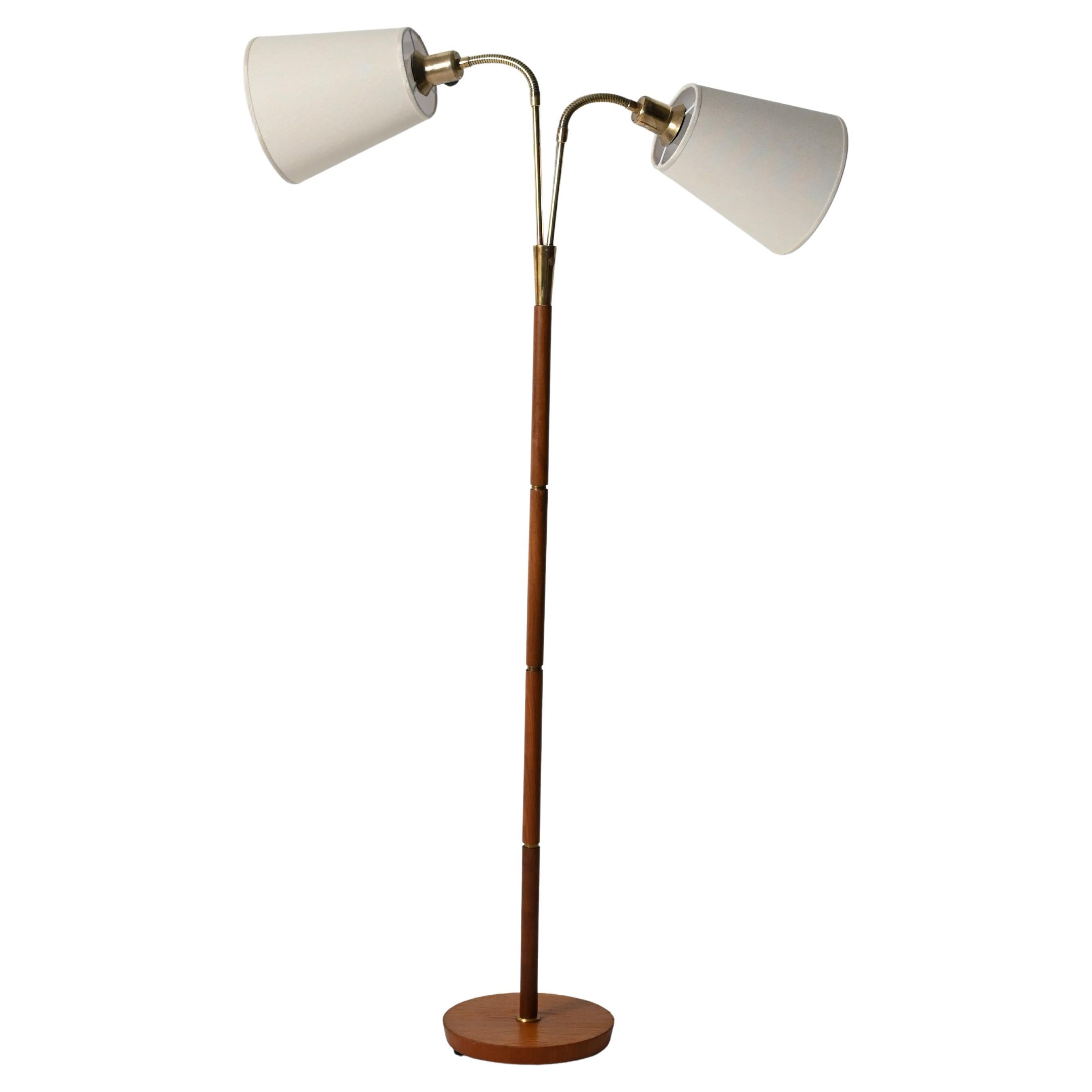 Lampada da terra scandinava rovere e ottone, anni 50
