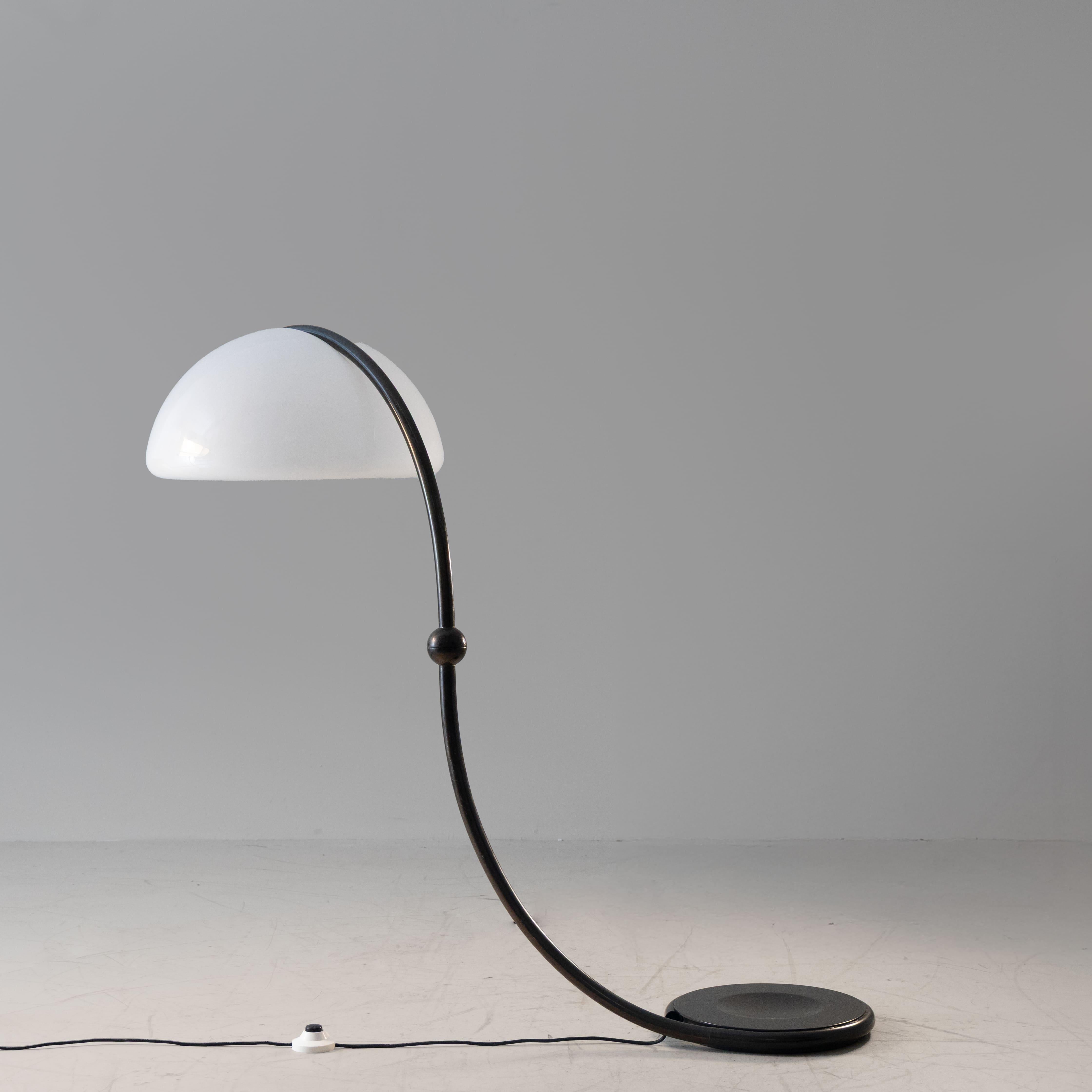Serpente Floor Lamp, Martinelli Luce In Good Condition For Sale In Milano, Lombardia