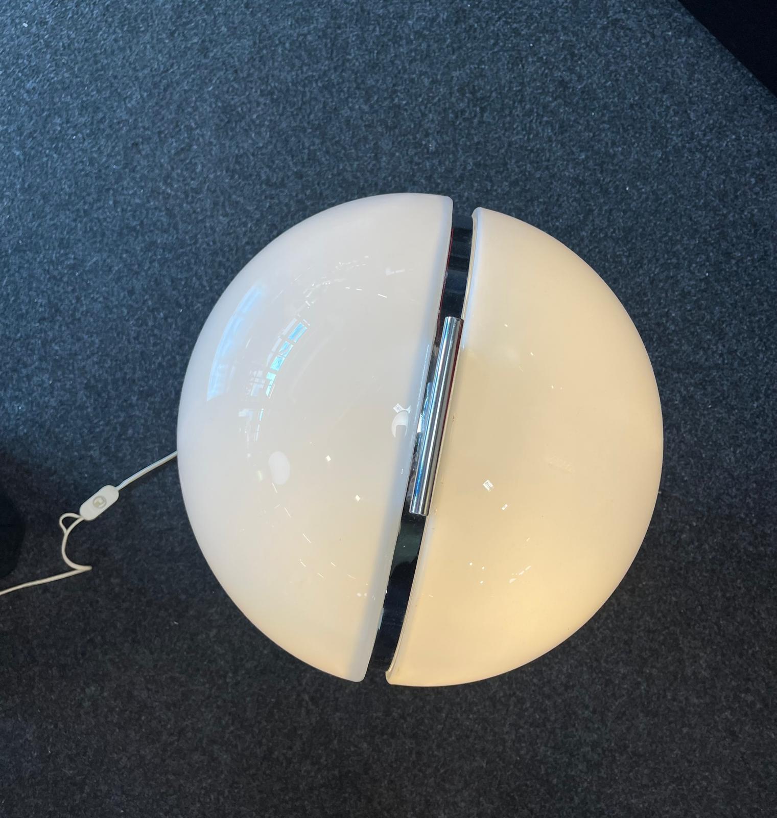 Lampada da terra Sfera disegnata da Beni Cucurru per Valenti anni 70 For Sale 1