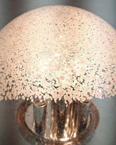 Lámpara de pie «Space Age», cromada y con cristal de Murano, Italia, 1970, estilo Mid-Century-Modern