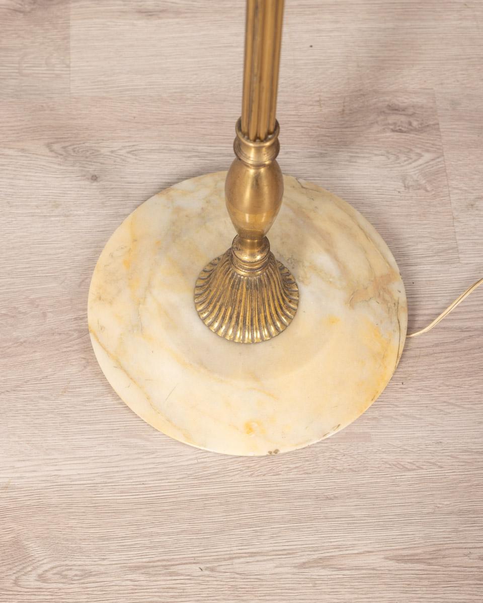 Brass Vintage 1950s floor lamp in brass and green glass Italian design For Sale