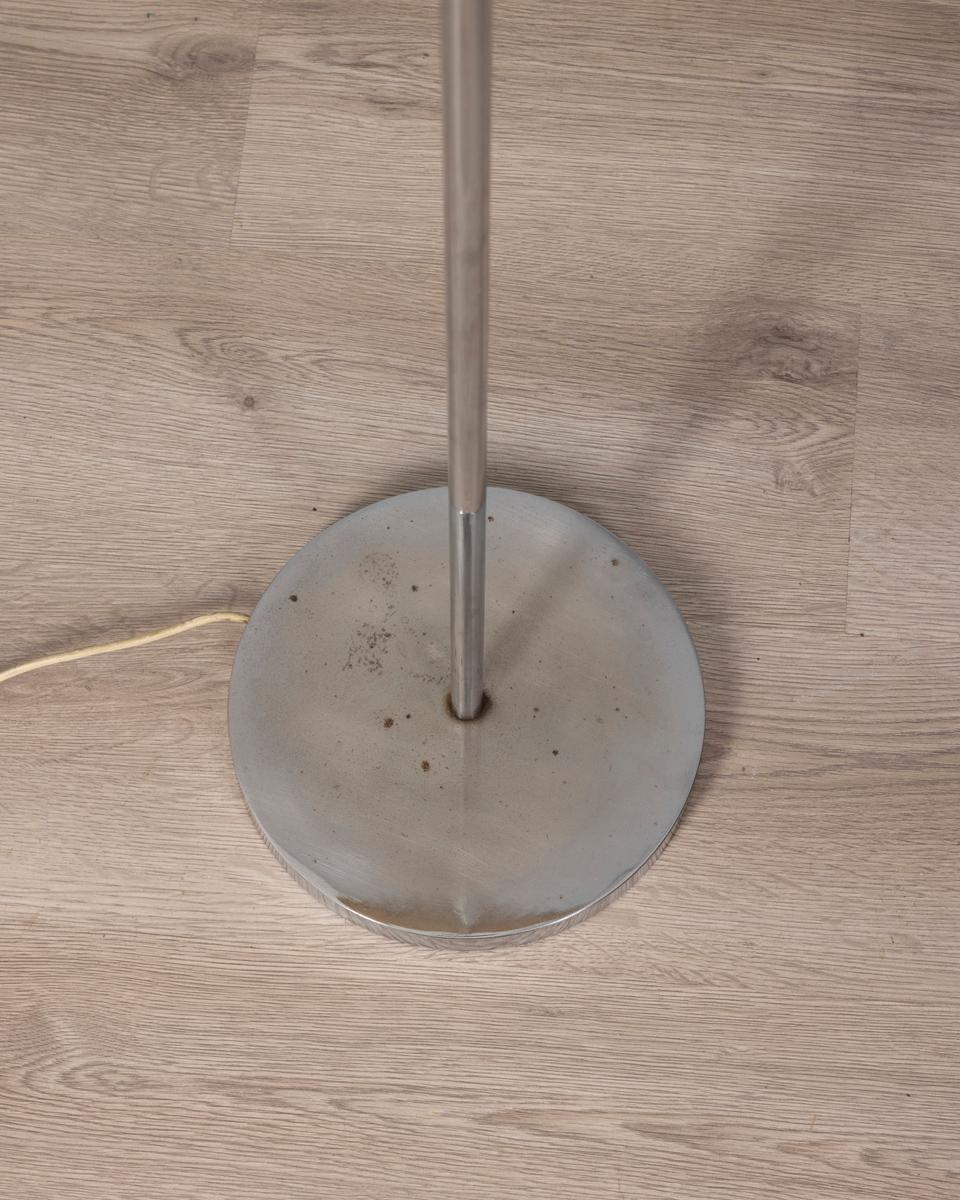 Mid-20th Century Vintage 60's floor lamp in metal and pleated lampshade Italian design For Sale