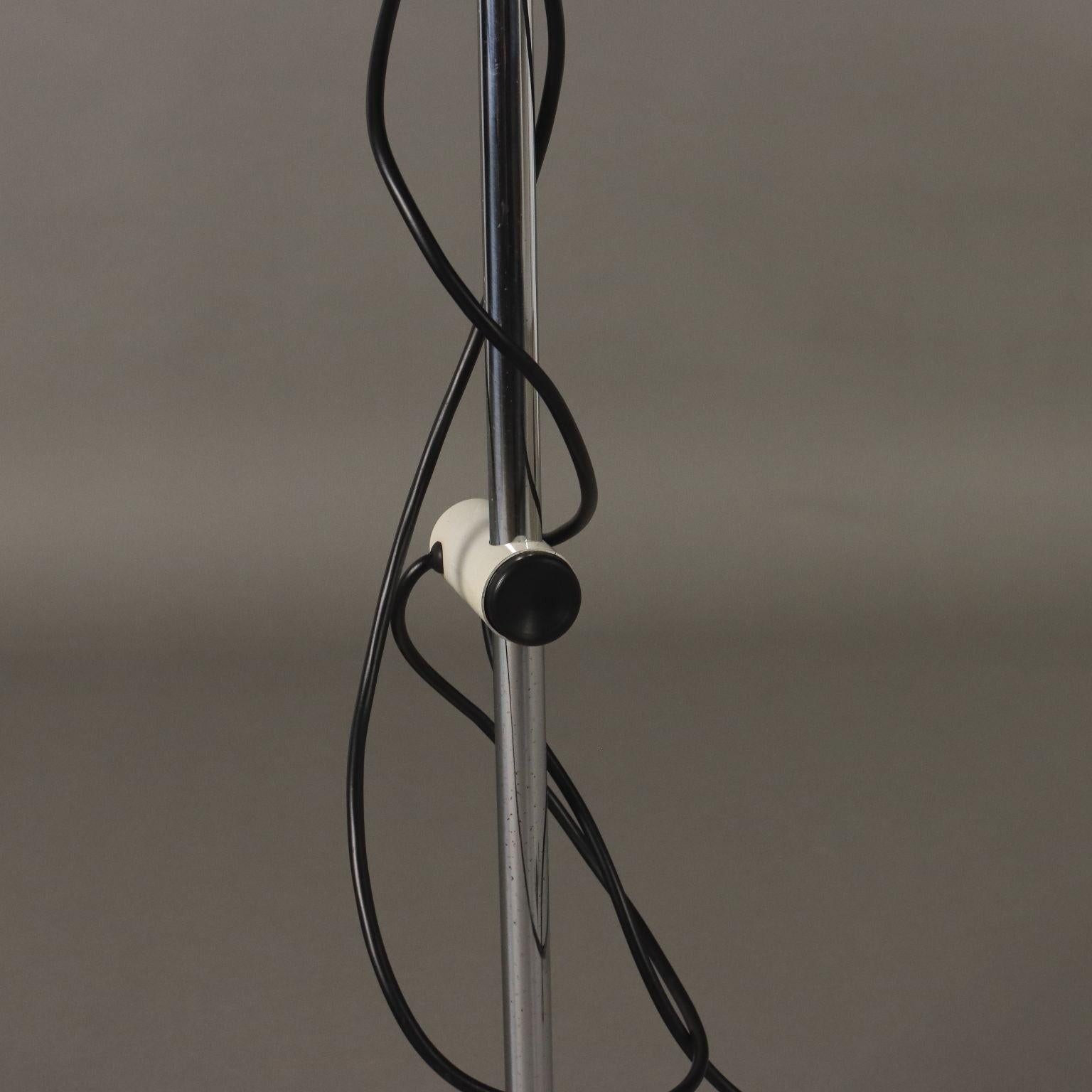 Vintage 70s Floor Lamp For Sale 1