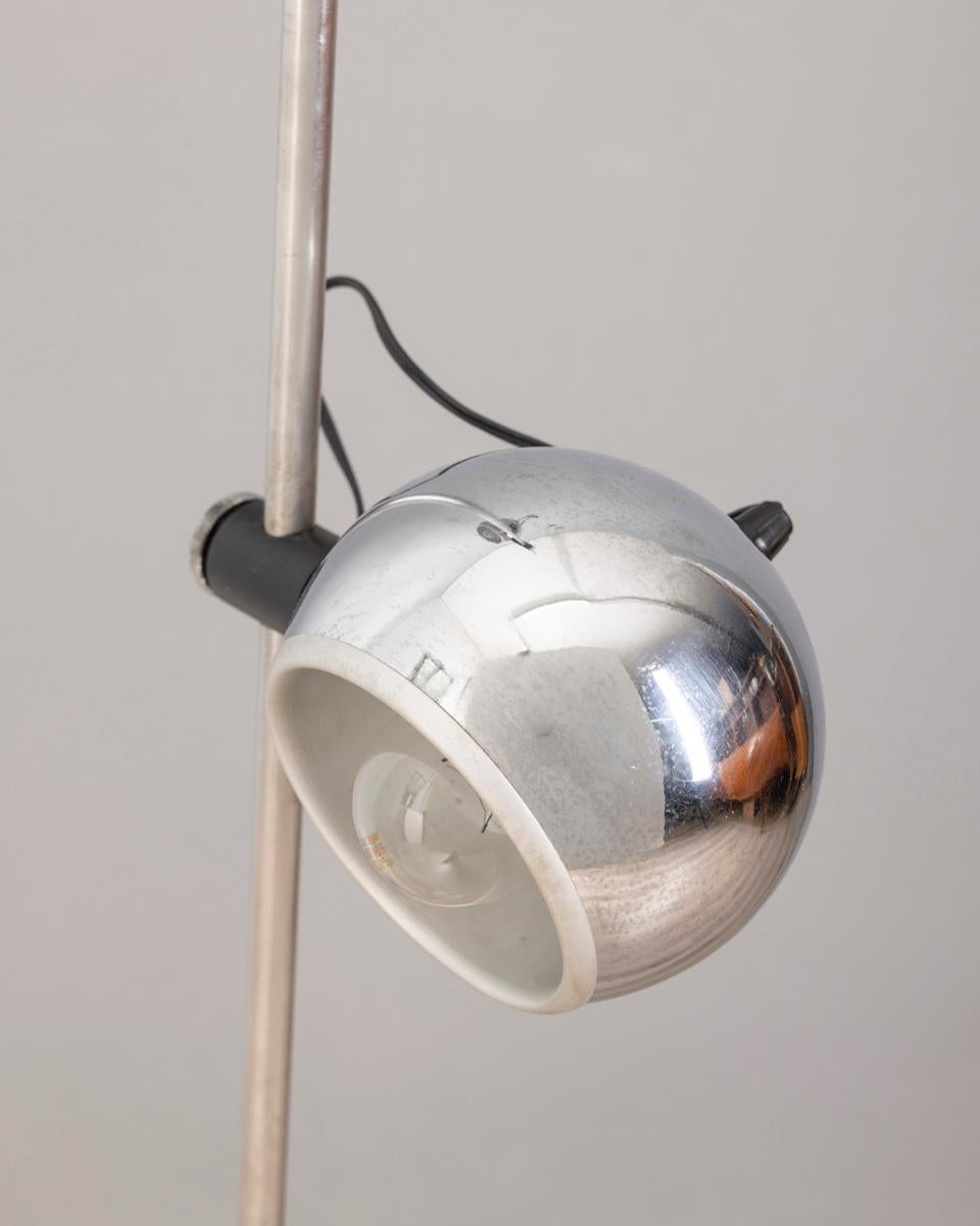 Lampada da terra vintage anni 70 metallo cromato design Goffredo Reggiani Italian en venta