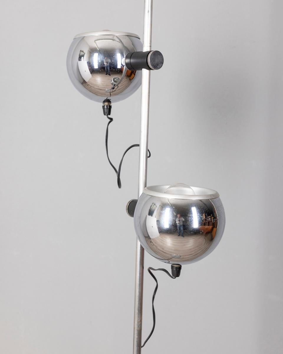 Lampada da terra vintage anni 70 metallo cromato design Goffredo Reggiani Metal en venta