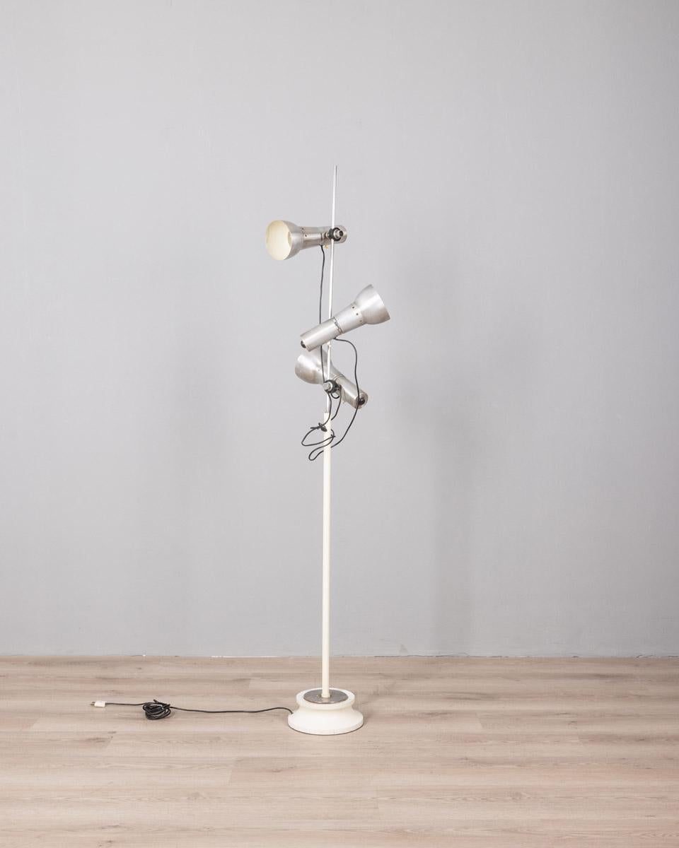Floor lamp with chrome and white metal base and body, three adjustable lampshades, Italian design, 1970s

CONDITION:
in good, working condition, shows signs of wear given by time.

SIZING: 
Height 163 cm; Diameter 22 cm

MATERIALS: 
Gunmetal

YEAR