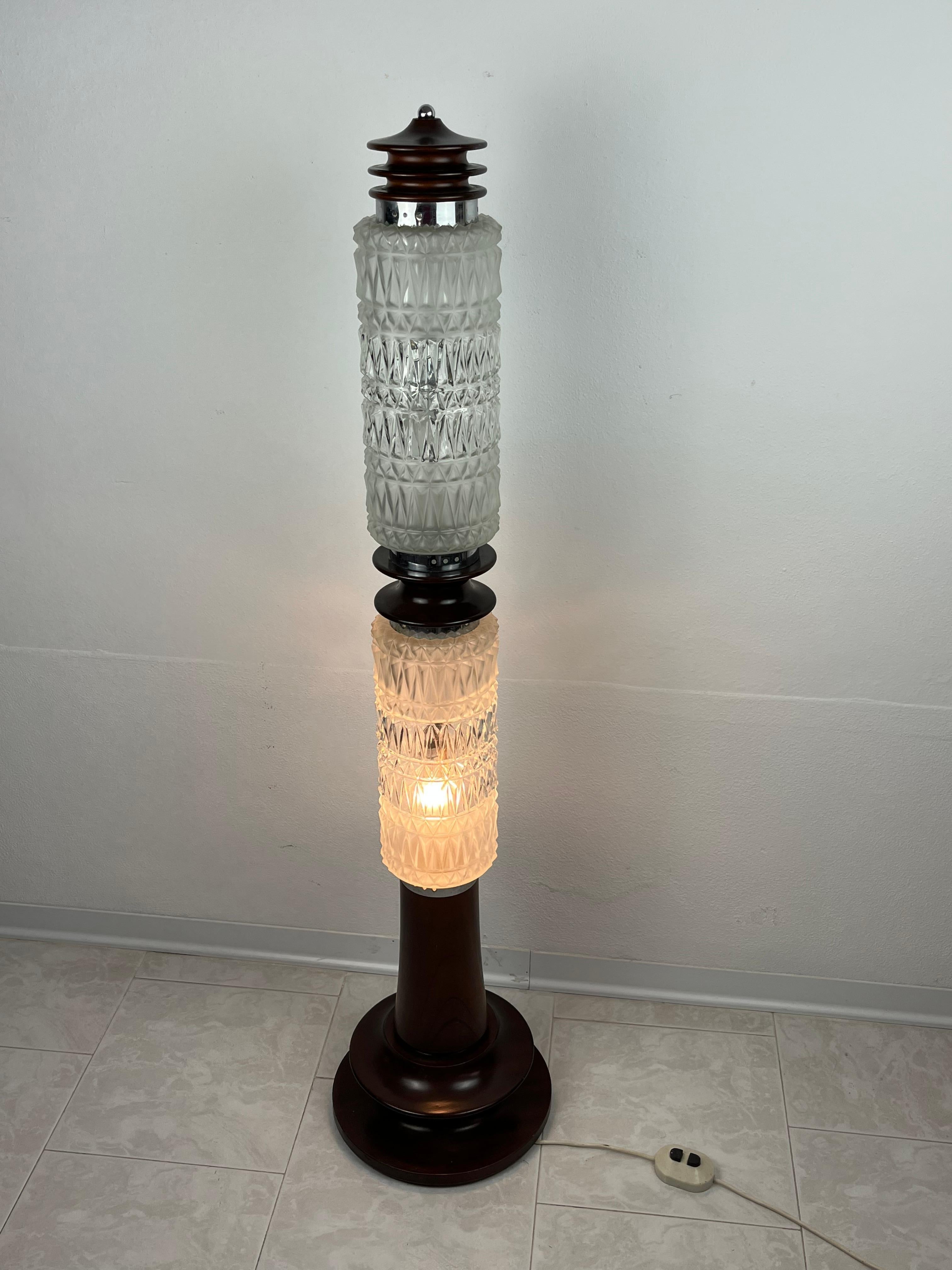 Vintage Murano Glass Floor Lamp, Italy, 1960s In Good Condition For Sale In Palermo, IT
