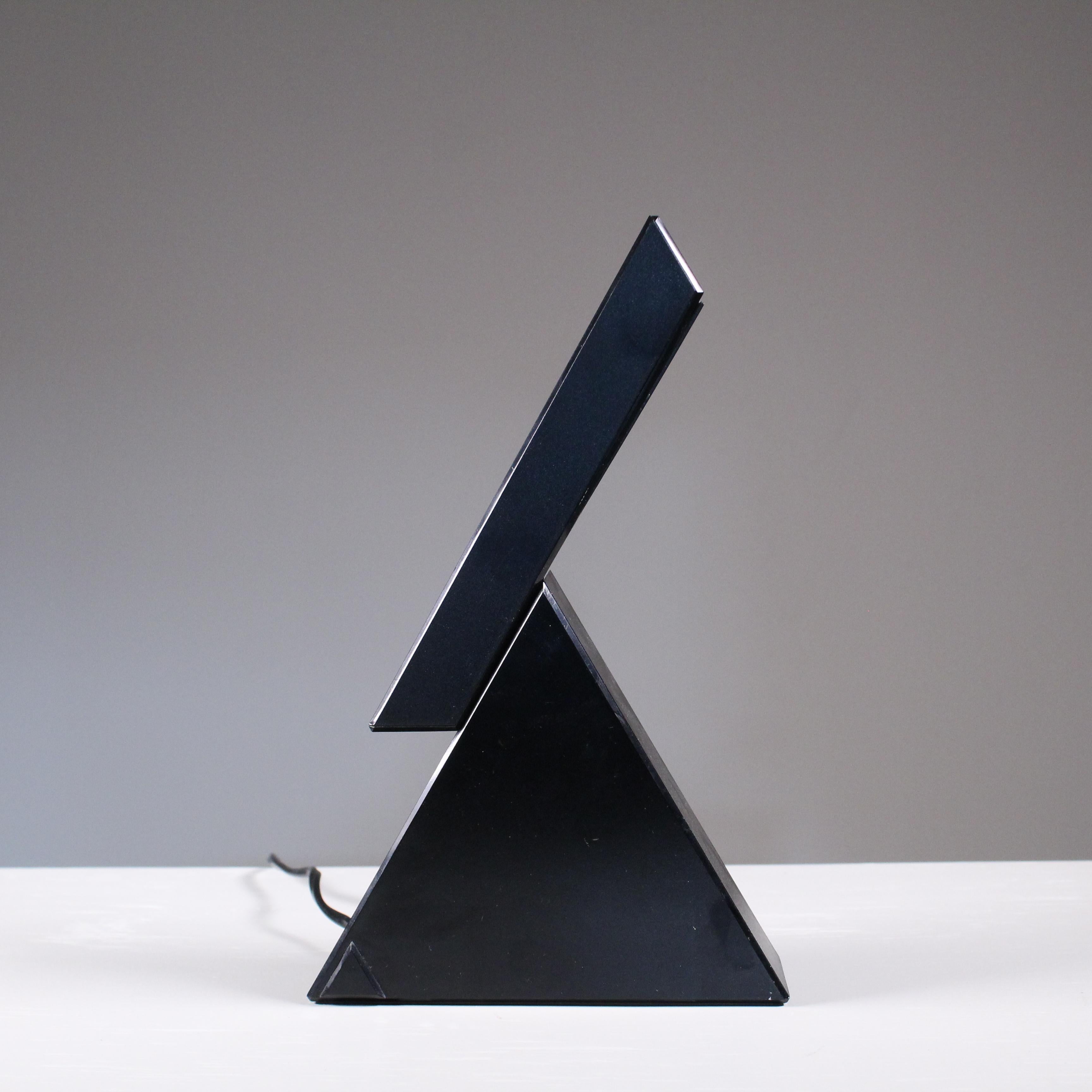 Postmoderno Lampada Delta, Mario Bertorelle, JR RDM, 1980 in vendita