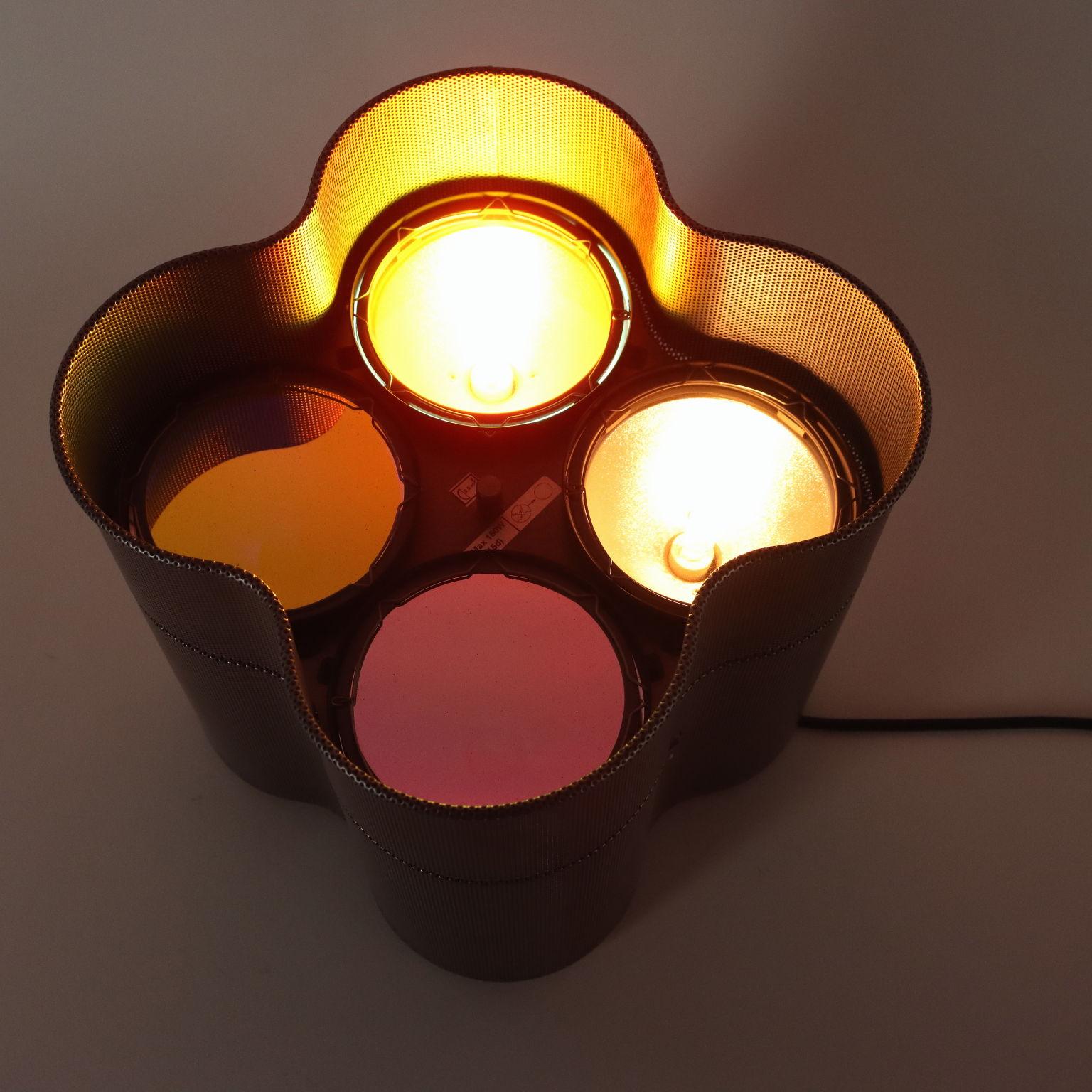 Lampada 'Esperia' di Ernesto Gismondi per Artemide Anni '90 For Sale 4