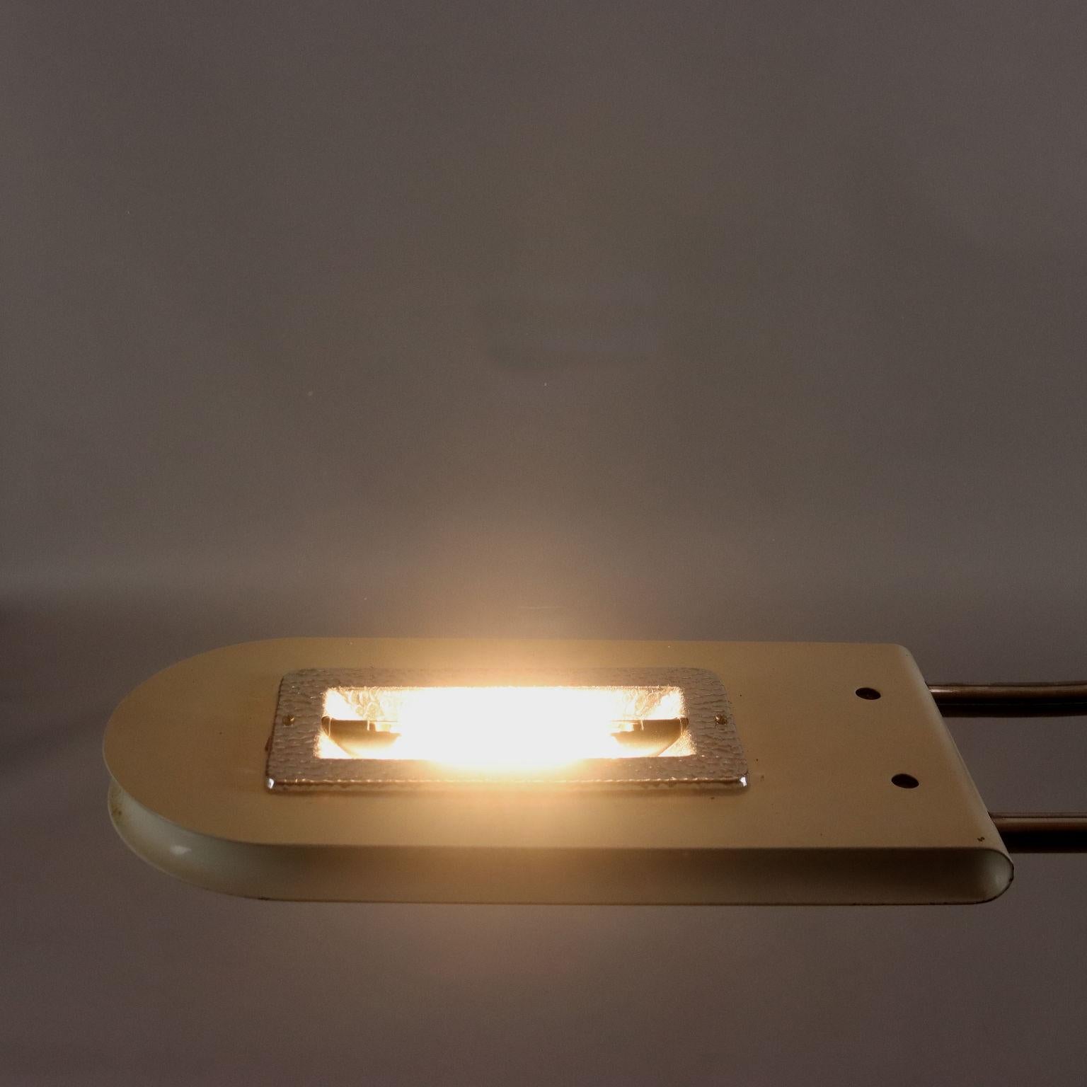 Gesto Lamp by Bruno Gecchelin for Skipper 1970s In Good Condition For Sale In Milano, IT