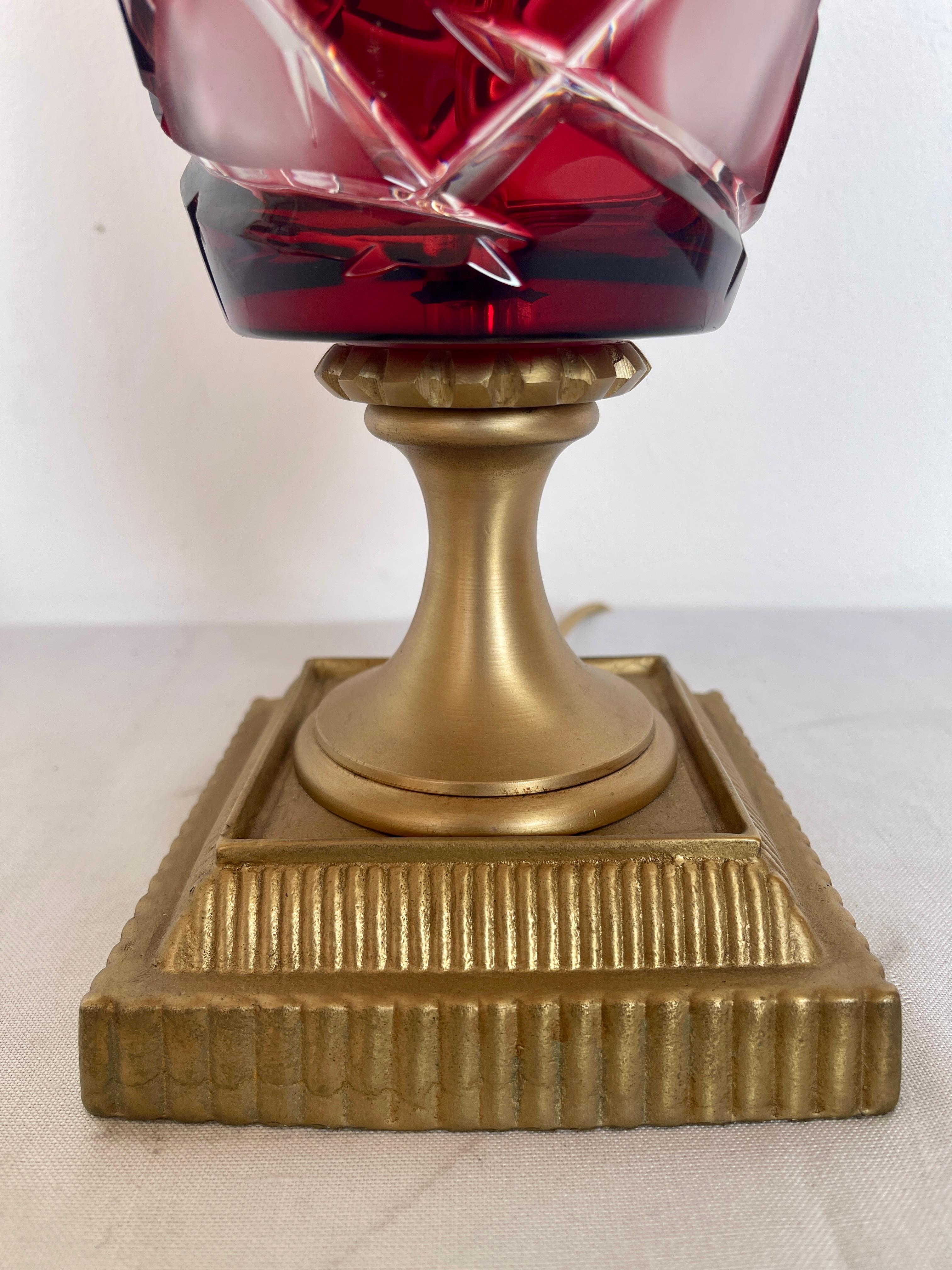 Lampada in cristallo stile bohemia cranberry design italian anni '90