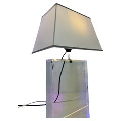 Lampe en plexiglas de Felice Antonio Botta
