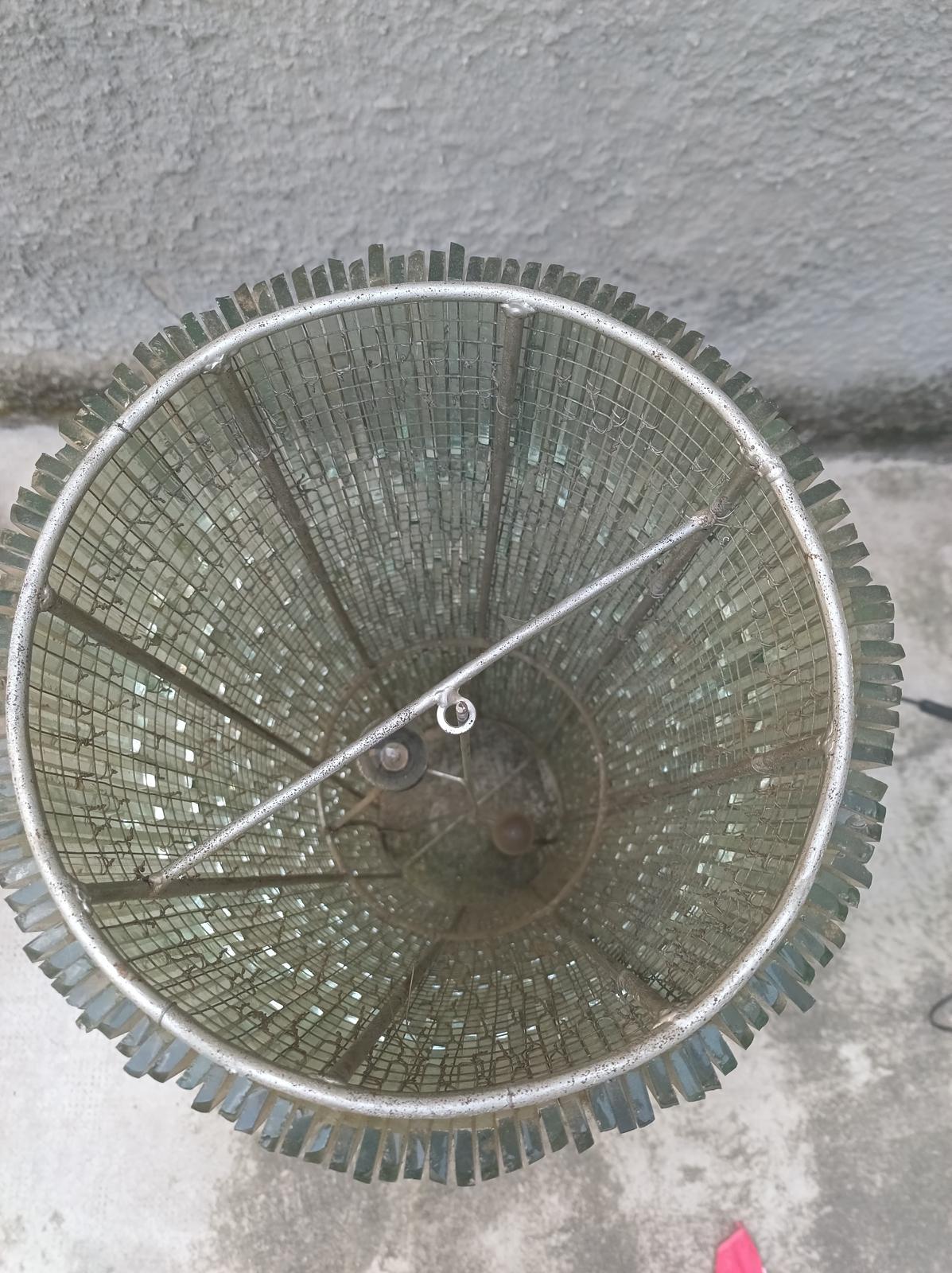 Sculptural Chiseled Glass Lamp - A. Poli for Poliarte - Italy - 1970s For Sale 2