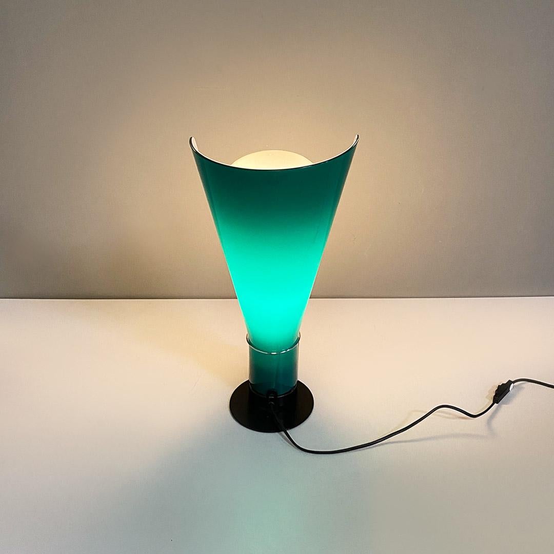 Metal Modern Italian table lamp with green and white glass, c. 1980. For Sale