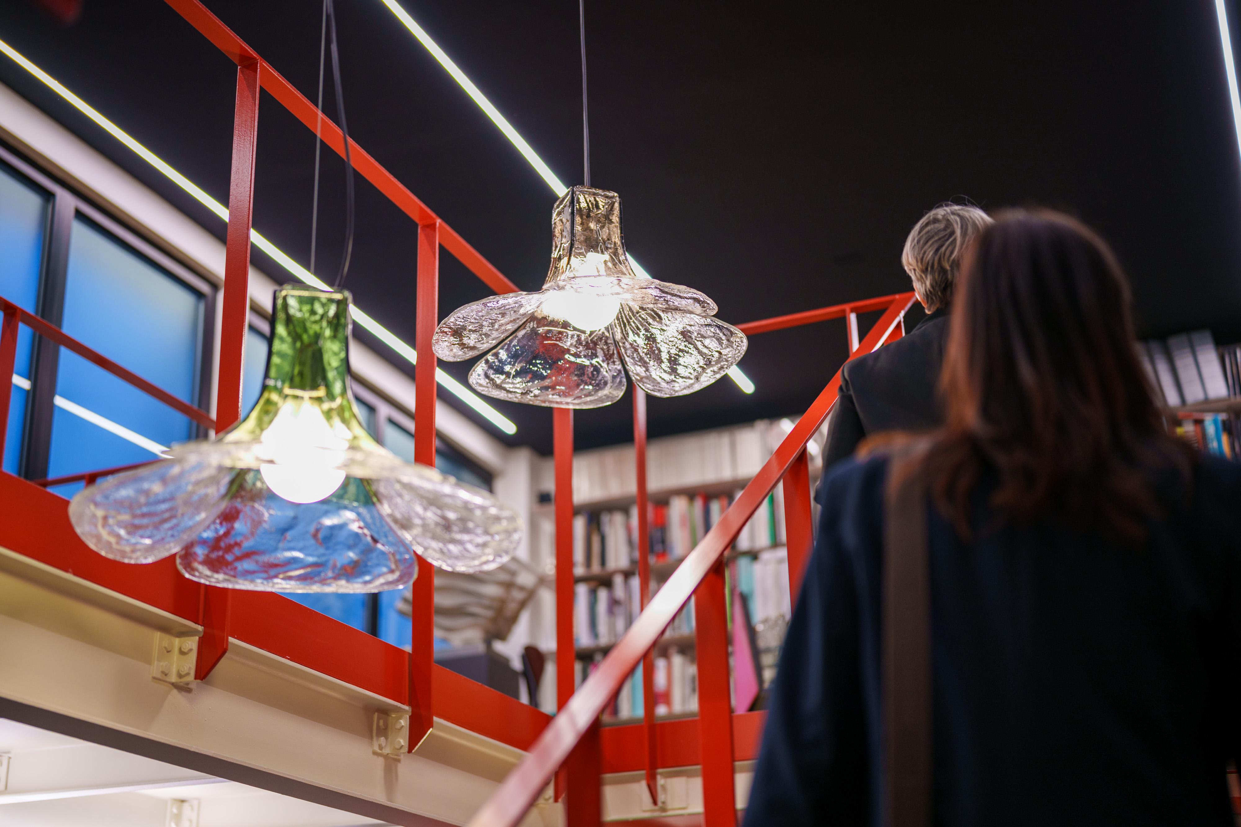 Mid-Century moderno Lampada LS 185 a fiore in vetro di Murano, design Carlo Nason per AV Mazzega in vendita