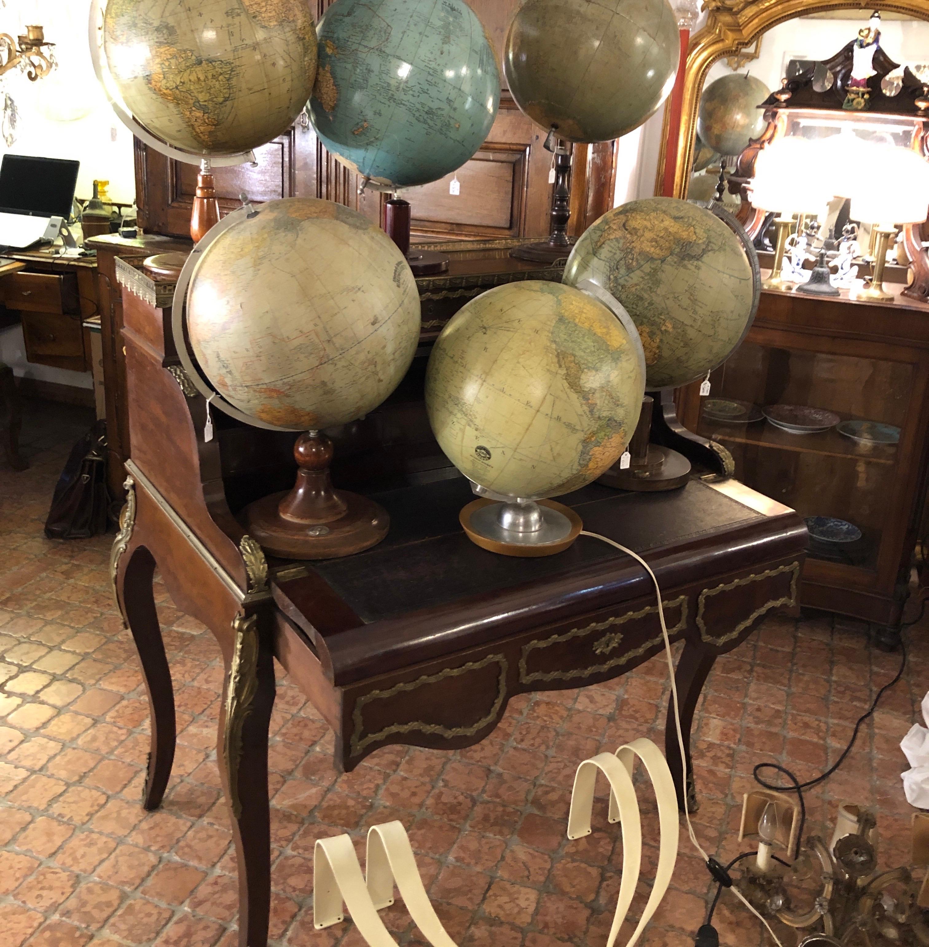 German Political World Map Lamp JRO Globus Munich Mid-20th Century 9