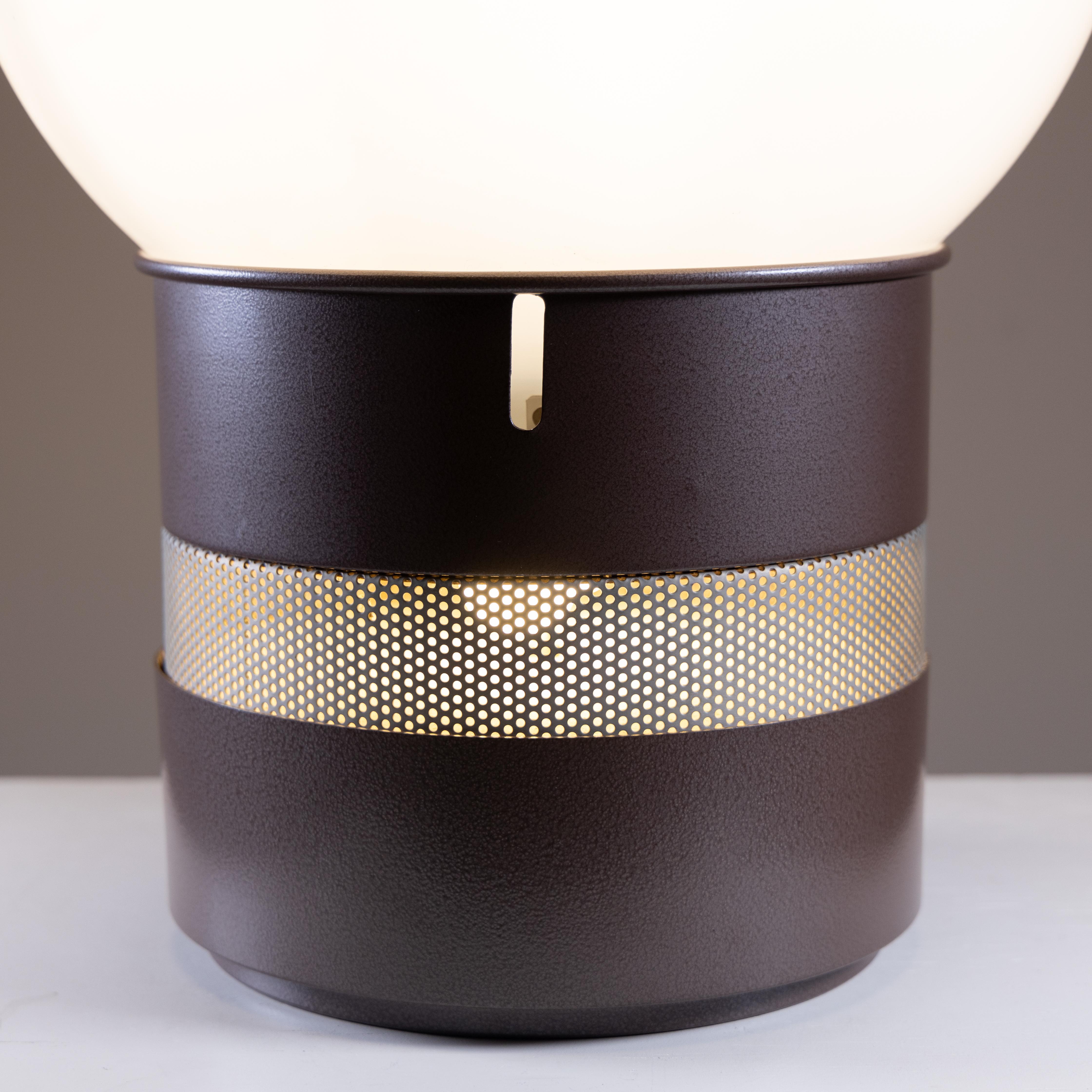 Lámpara Mezzo Oracolo, Gae Aulenti, Artemide, 1970 Mid-20th Century en venta