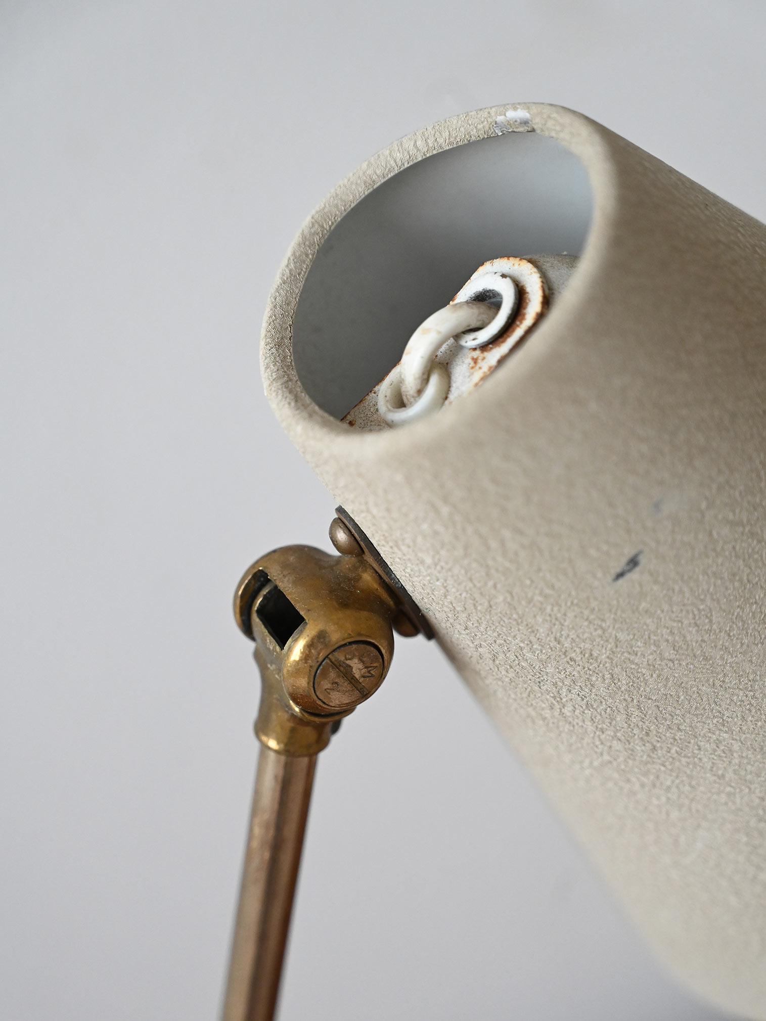 MidCentury desk lamp In Good Condition For Sale In Brescia, IT