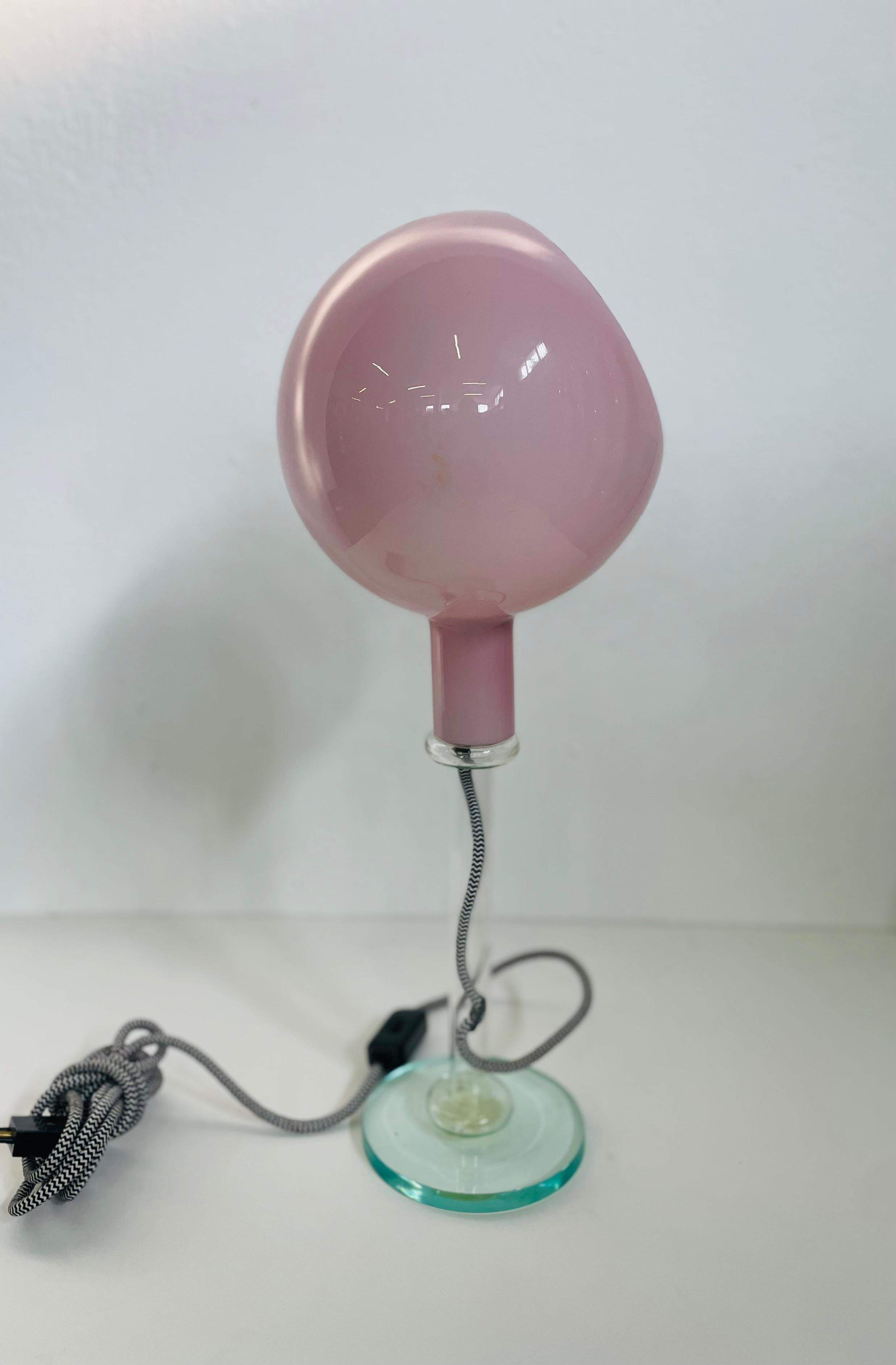 Lampada modello Parola, di Gae Aulenti e Piero Castiglioni per Fontana Arte. Late 20th Century en venta