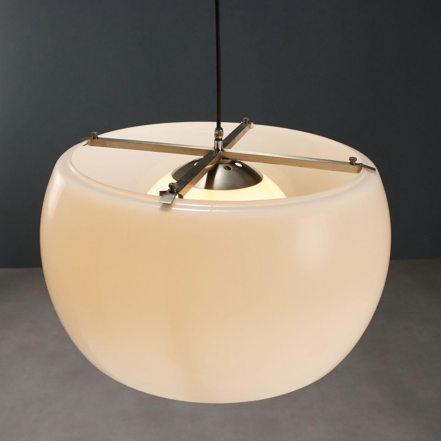 Lampada 'Omega' di Vico Magistretti per Artemide, Anni 60 In condizioni buone in vendita a Milano, IT