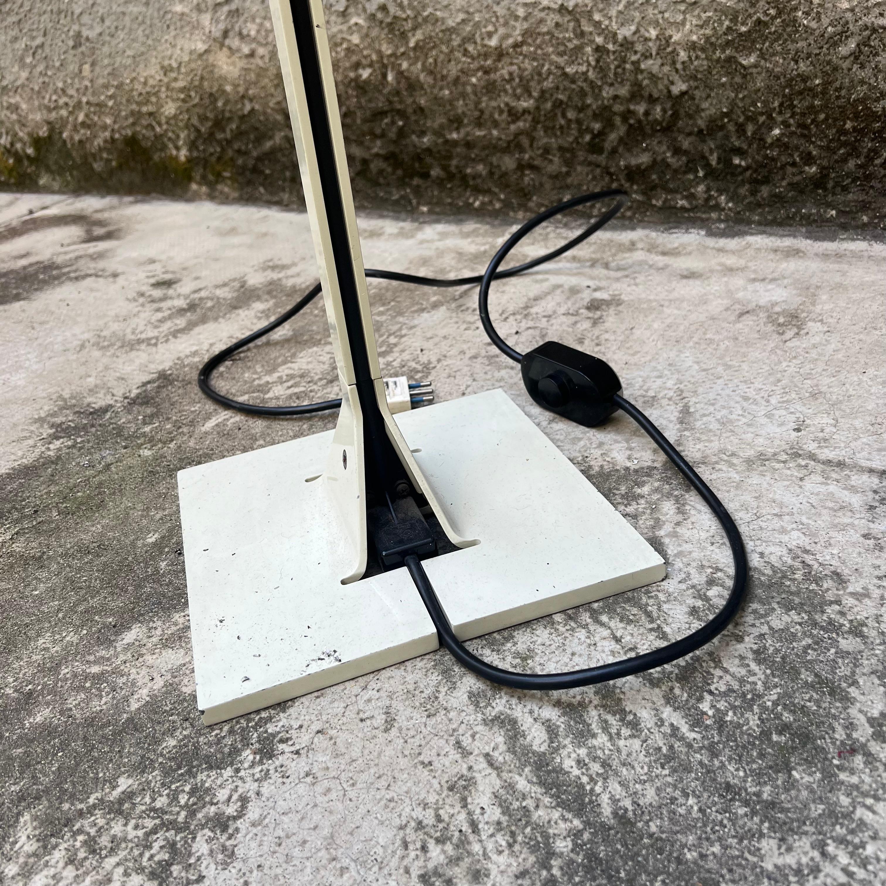 Lampe Papillona - Tobia Scarpa pour Flos - Italie - années 1980 Bon état - En vente à Milano, IT