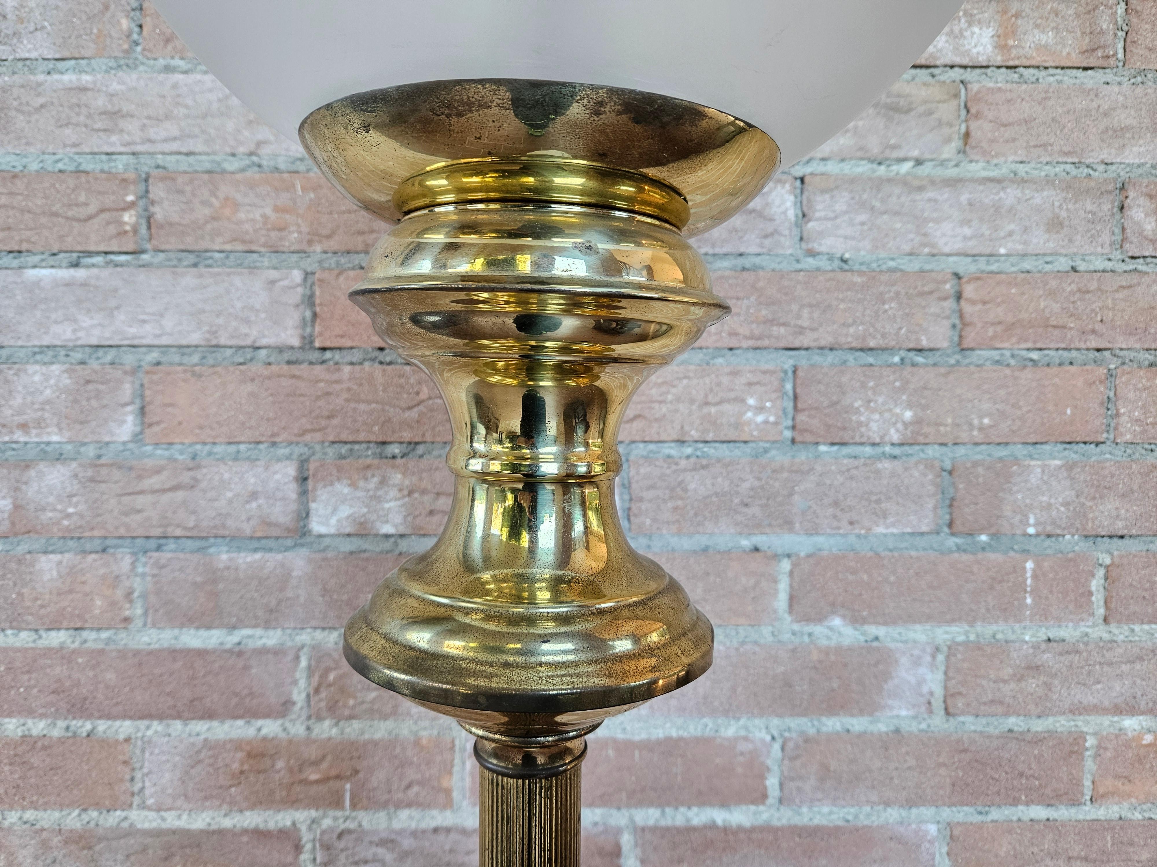 Marble Floor lamp floor lamp made of glass, brass and marble 1980s For Sale