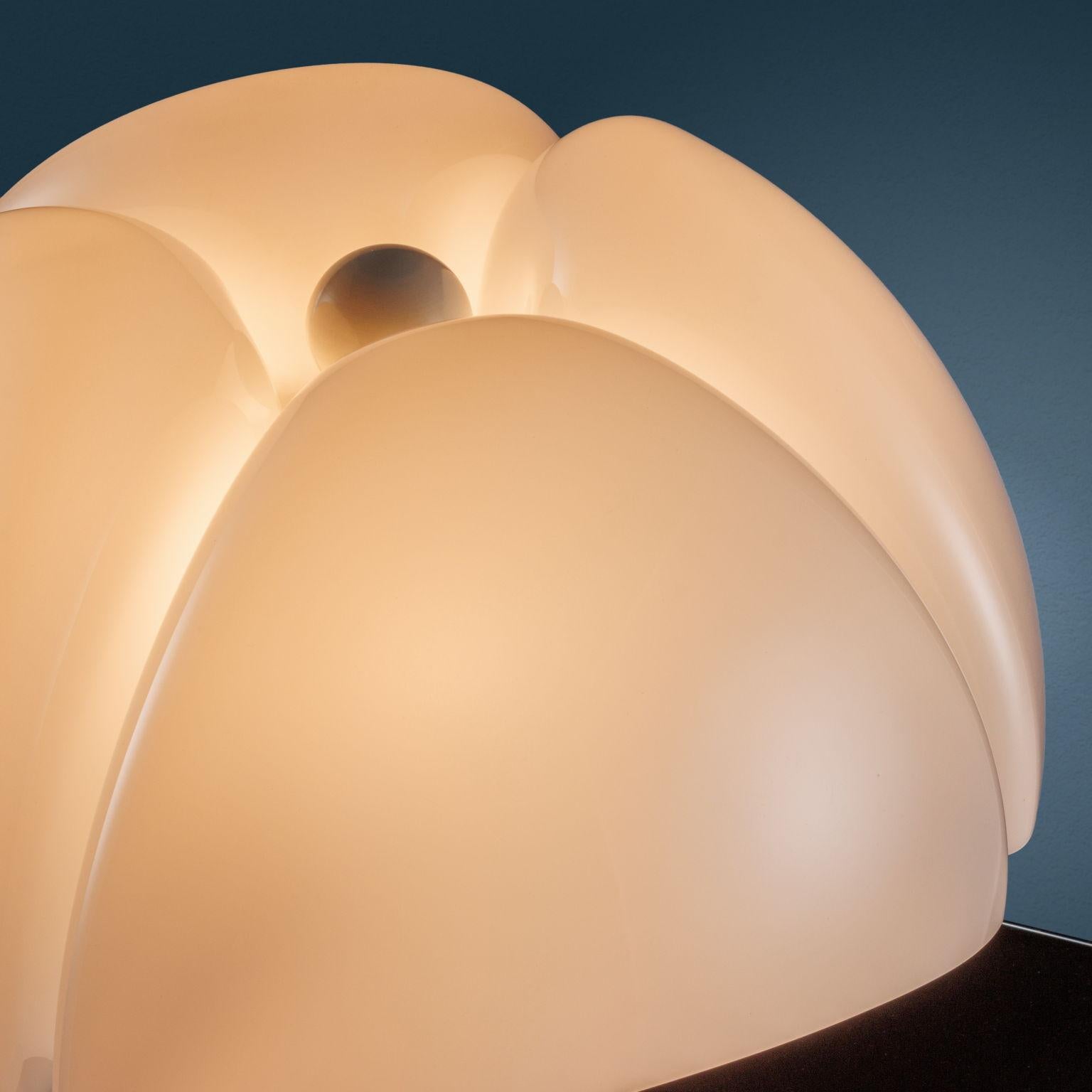 Mid-Century Modern Lampada 'Pipistrello' Gae Aulenti per Martinelli Luce For Sale