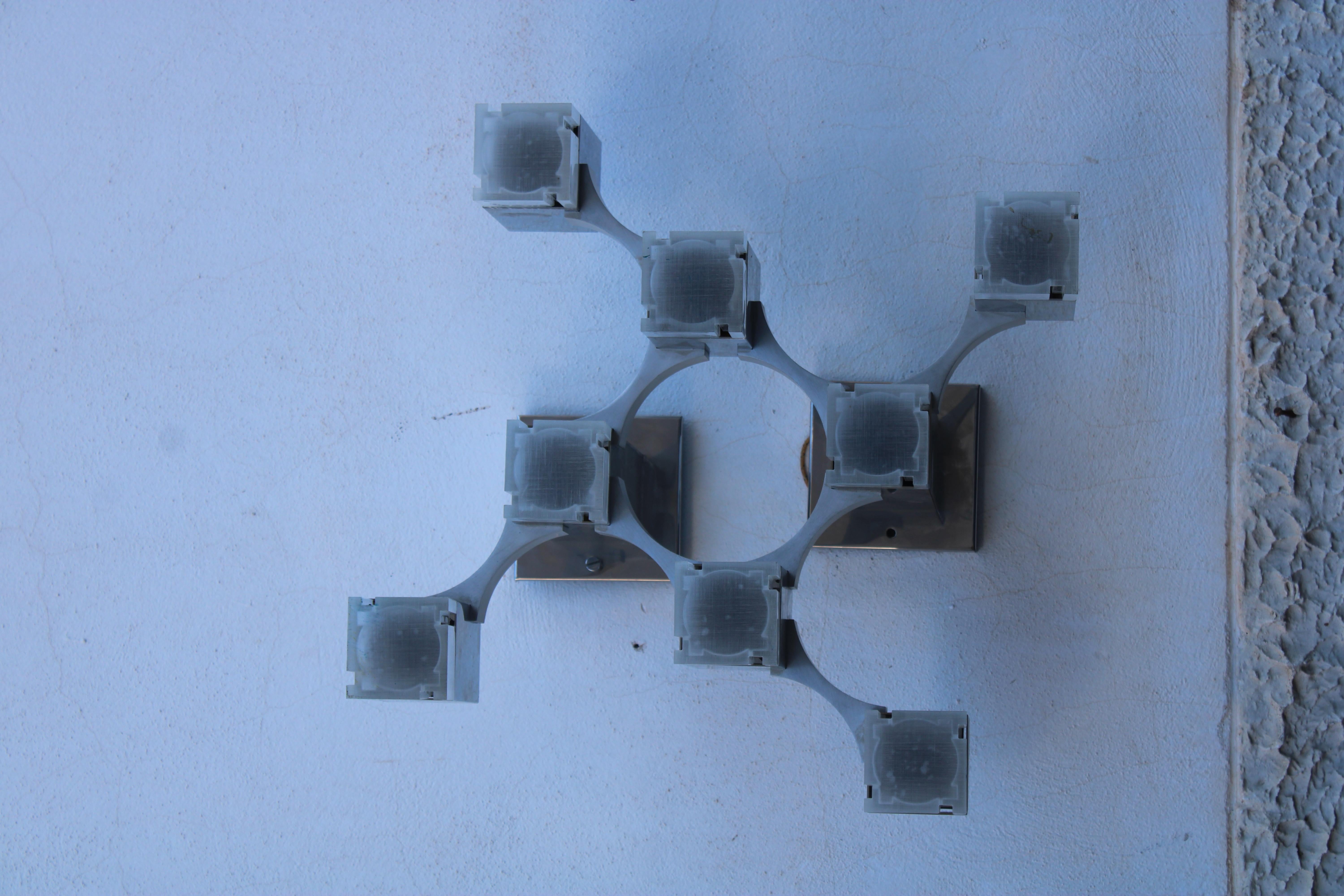Lampada scultura da Parete Sciolari Cubic 1970 In metallo cromato metacrilato in vendita 5