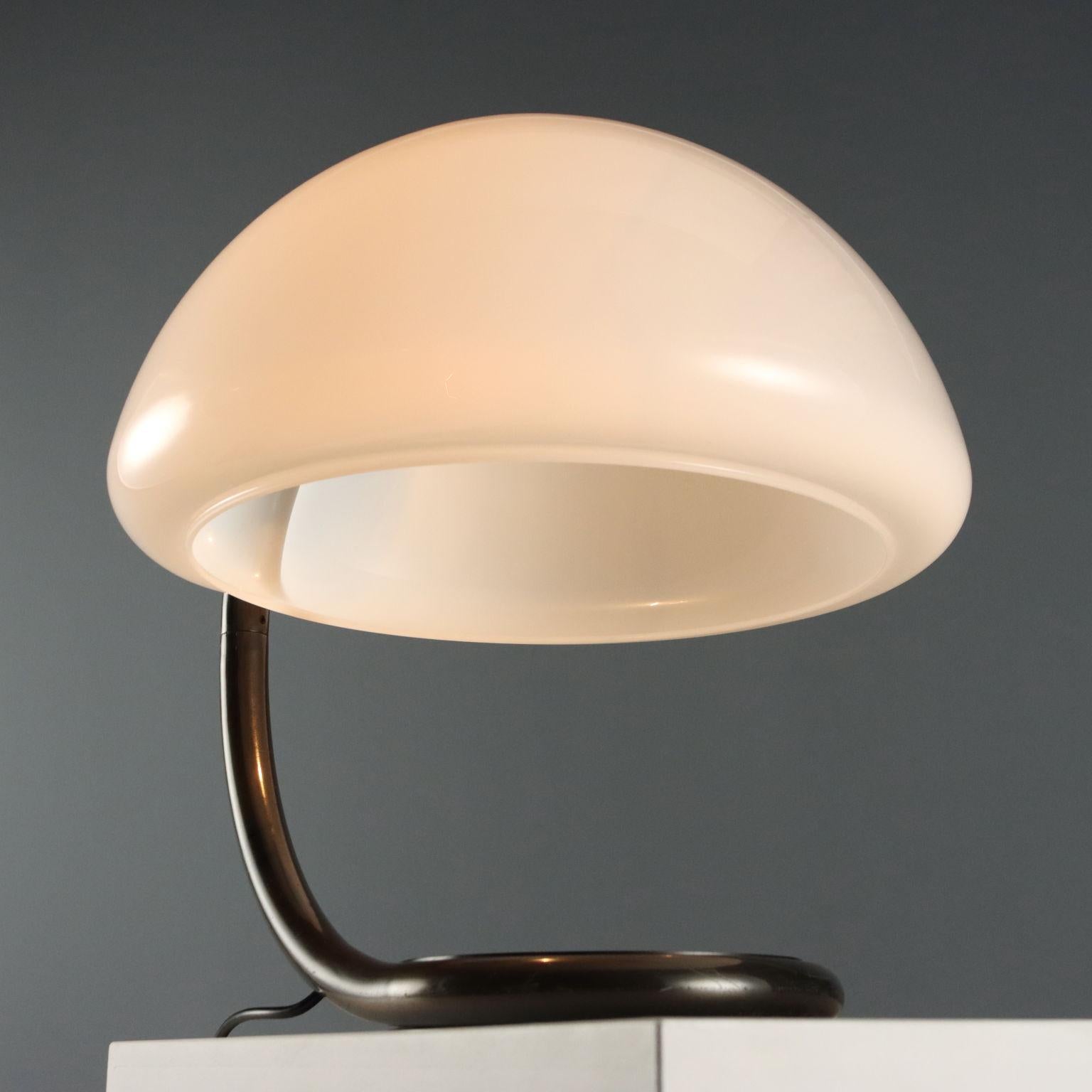 Lámpara 'Serpente' 1960s Producción Martinelli Luce Metal en venta