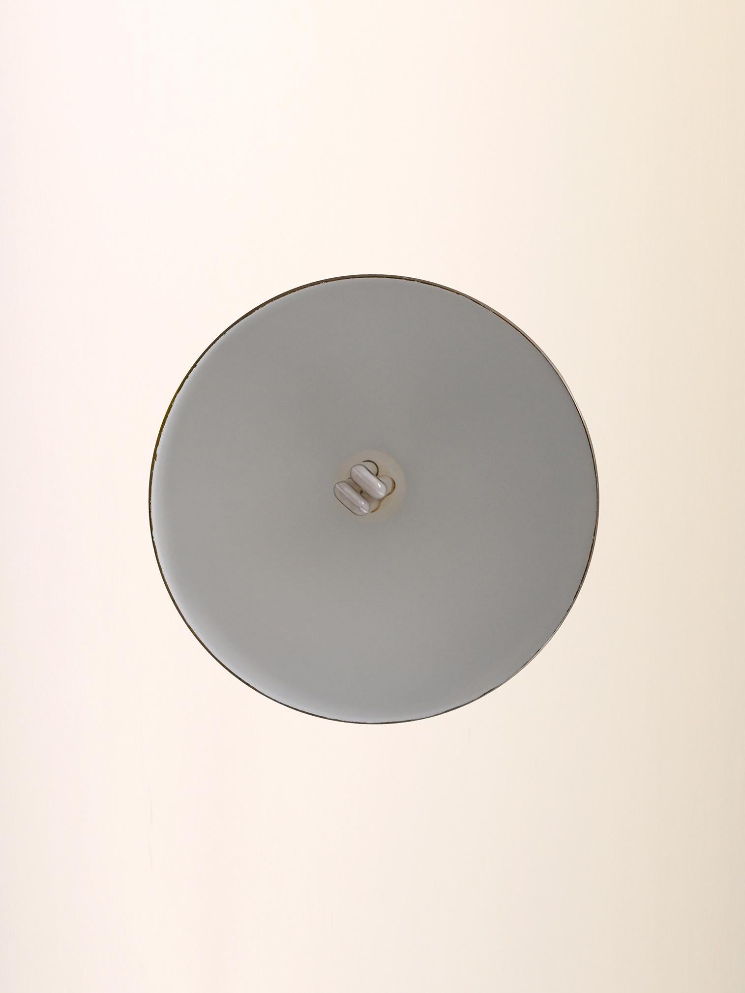 Lampada svedese in metallo dorato In condizioni buone in vendita a Brescia, IT