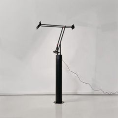 Italian modern black metal floor Tizio lamp by Richard Sapper for Artemide, 1979