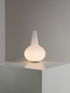 Max Ingrand Opalglas-Tischlampe/Vase für Fontana Arte Italia 1956
