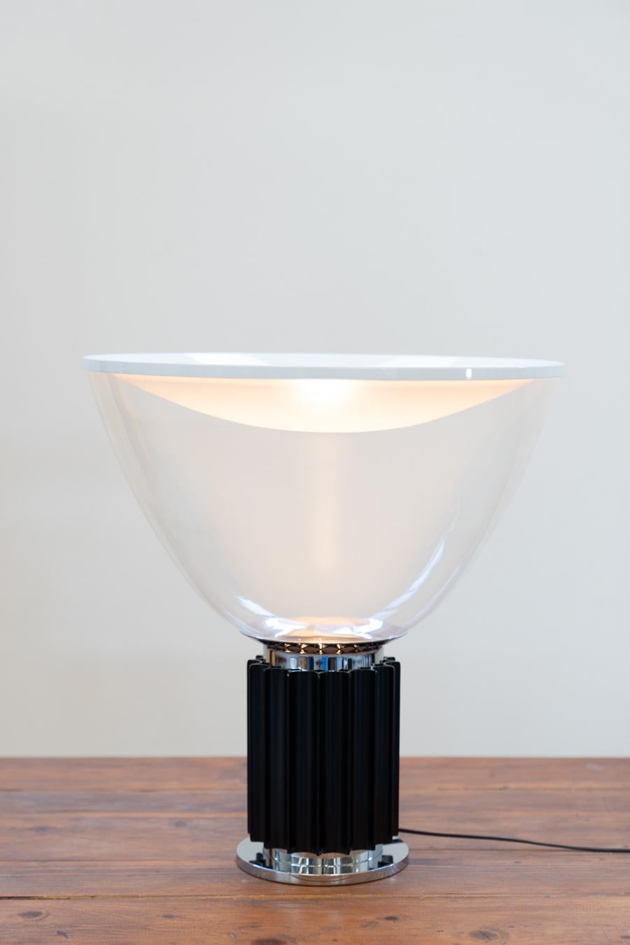 Taccia Vintage Lamp by Achille and Pier Giacomo Castiglioni, for Taccia For Sale 6