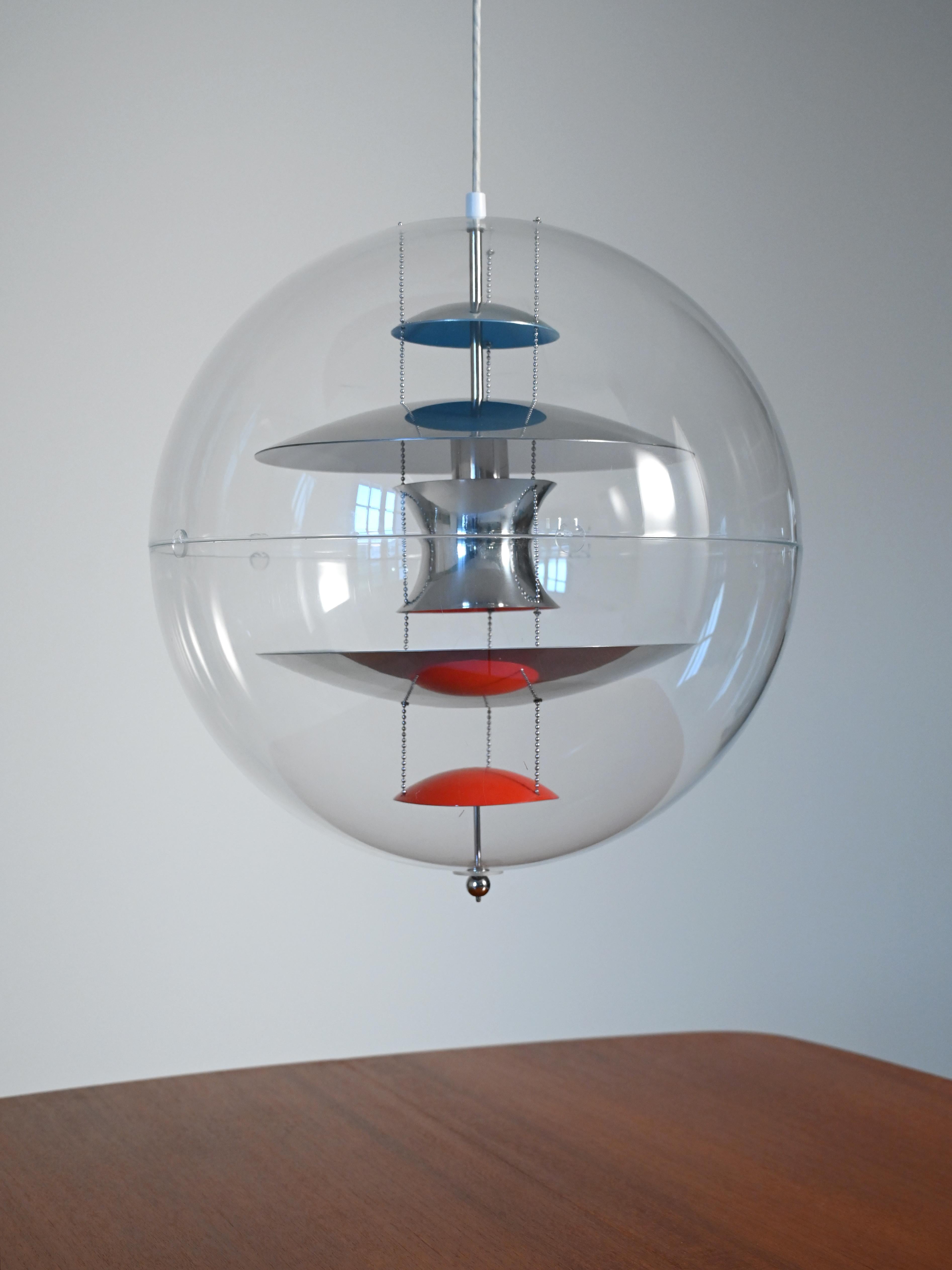 Danese Lampada “VP Globe” di Verner Panton per Louis Poulsen, 1970 in vendita
