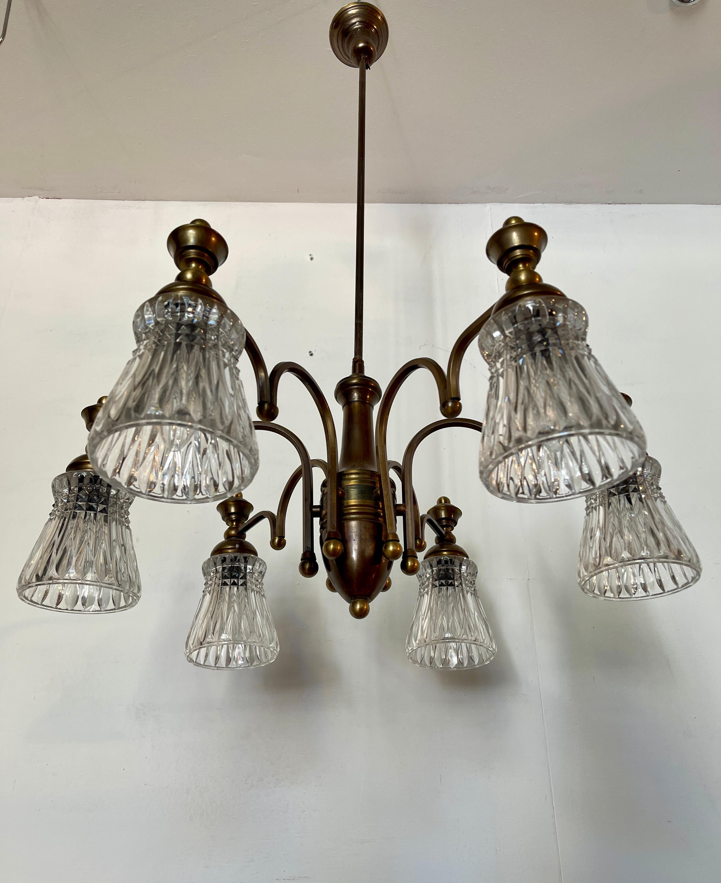 Lampadadario ArtDeco in bronzo e vetro anni '50 Otro en venta