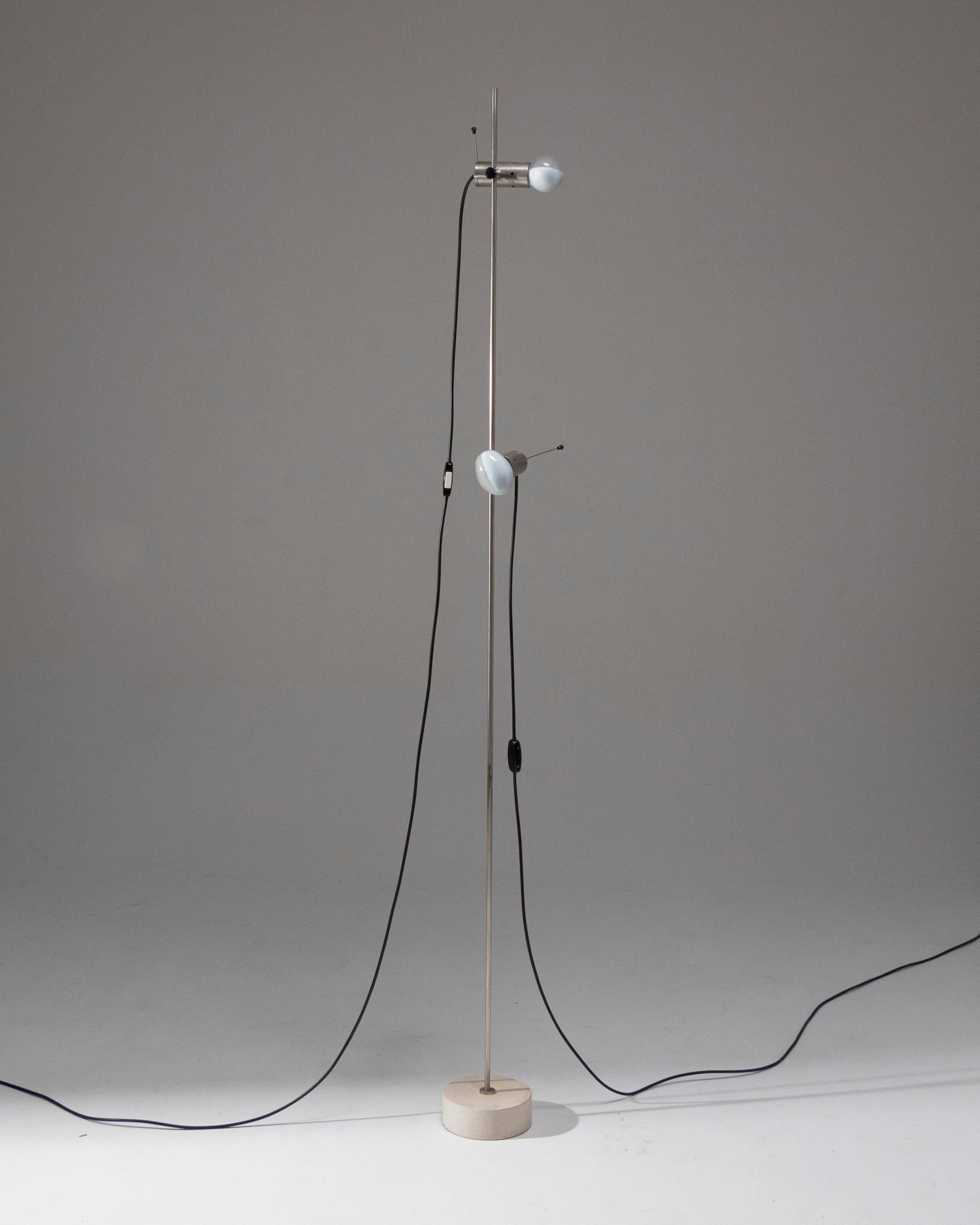 LAMPADAIRE 387, TITO AGNOLI, Años 50 en venta 2