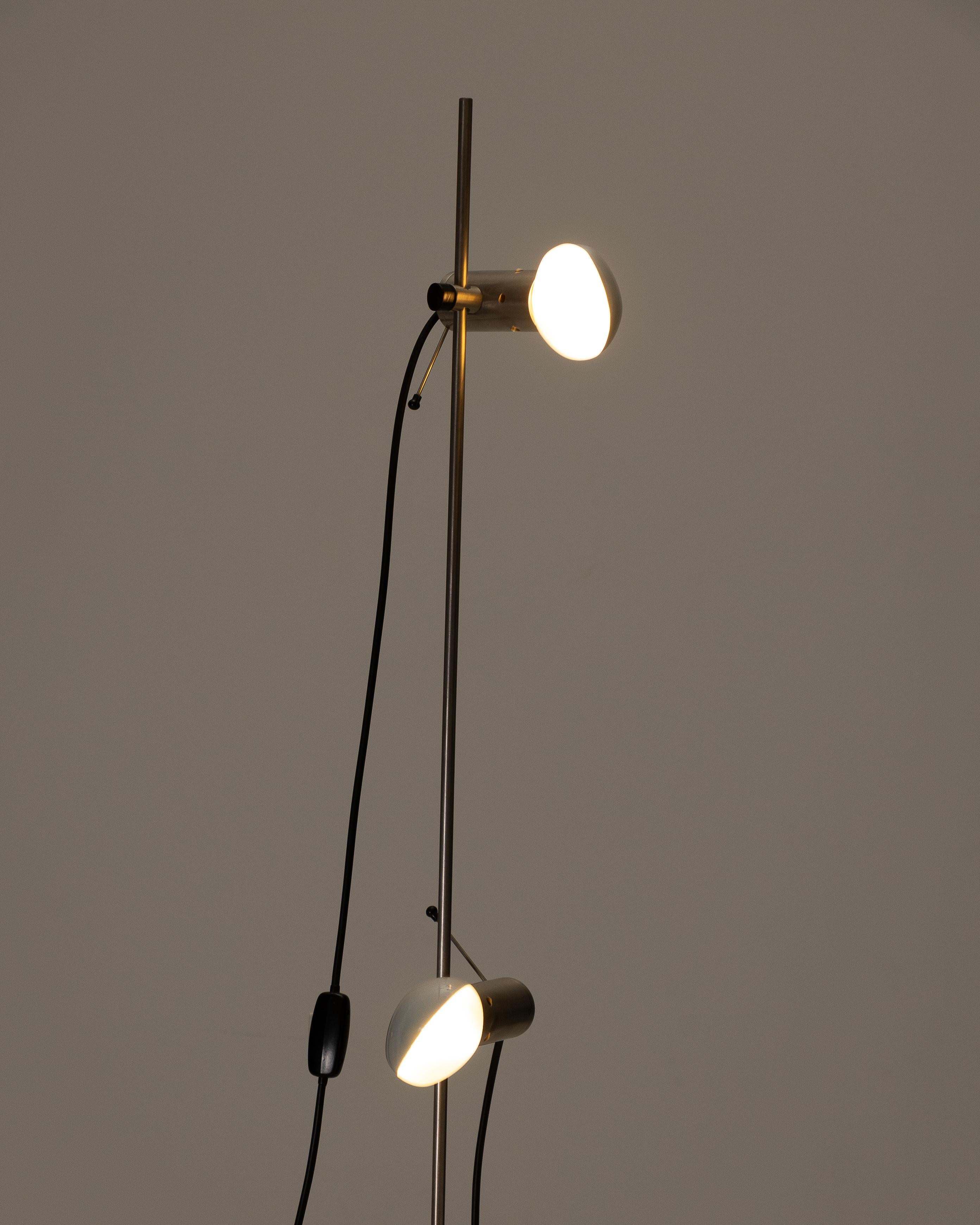 XIXe siècle Lampadaire «3873 », Tito Agnoli. en vente