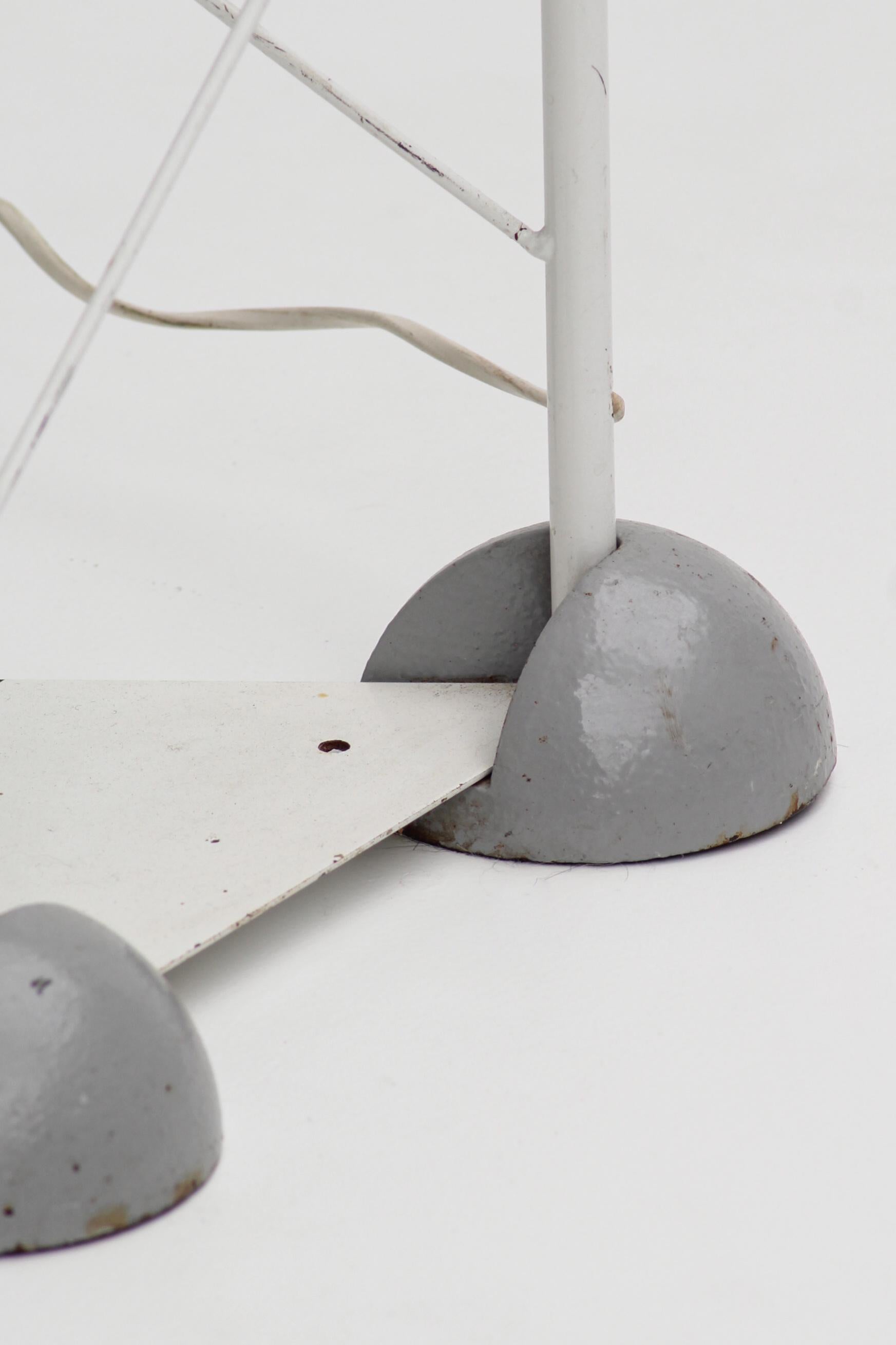 Italian Lampadaire Alta Line blanc – Italie, années 1980 For Sale