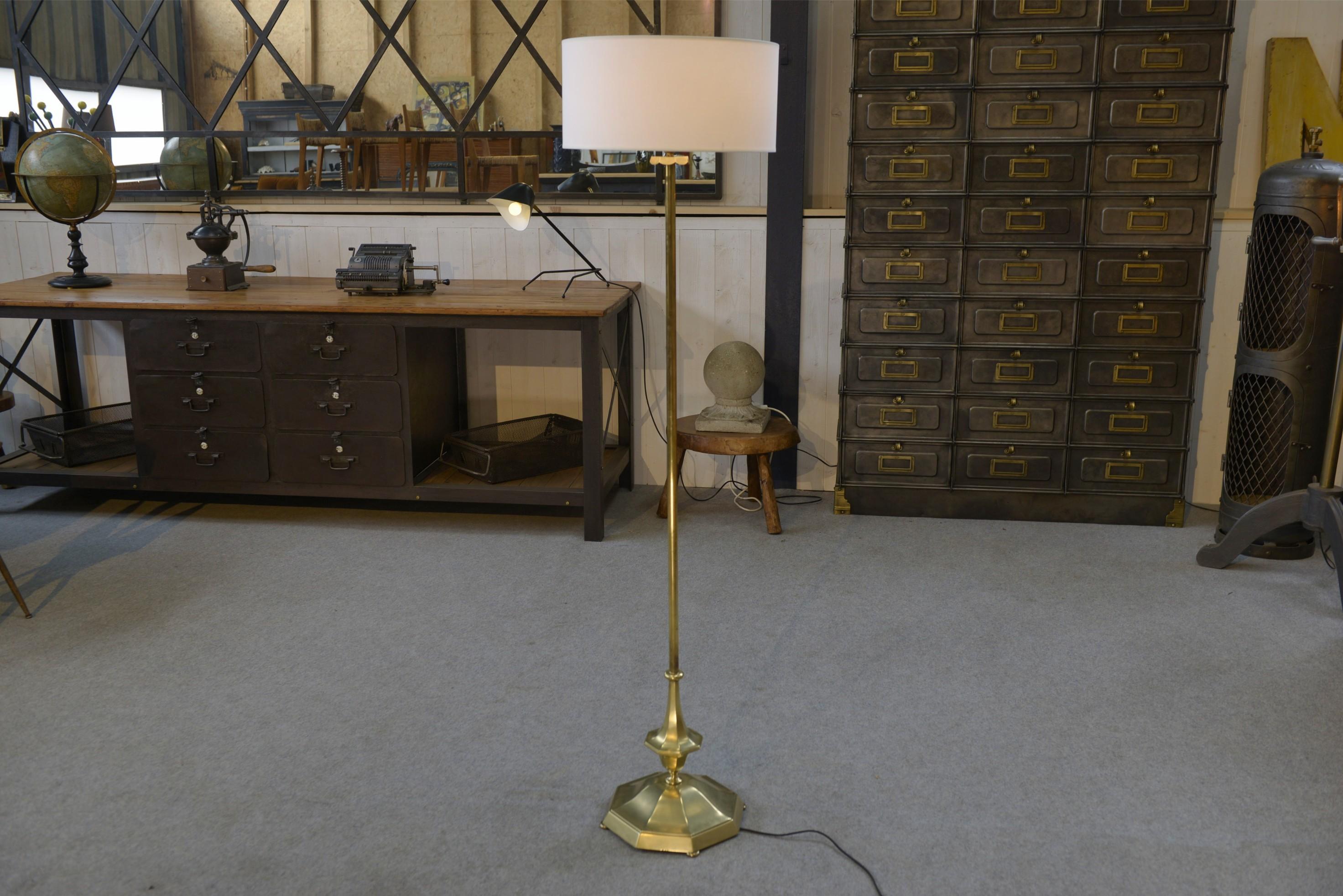 Art Déco Lampada in laiton Art déco anni '30 in vendita