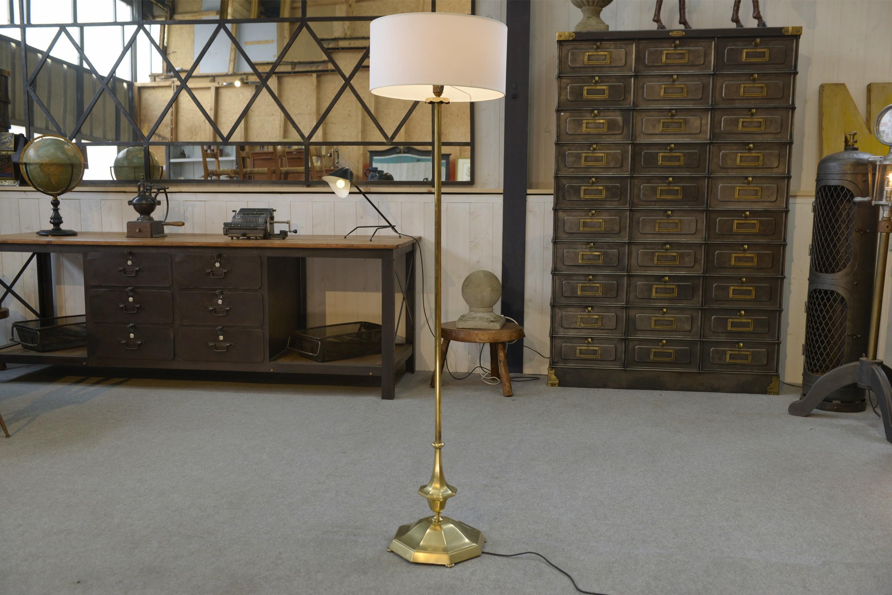 Lampada in laiton Art déco anni '30 In condizioni buone in vendita a TOURCOING, FR