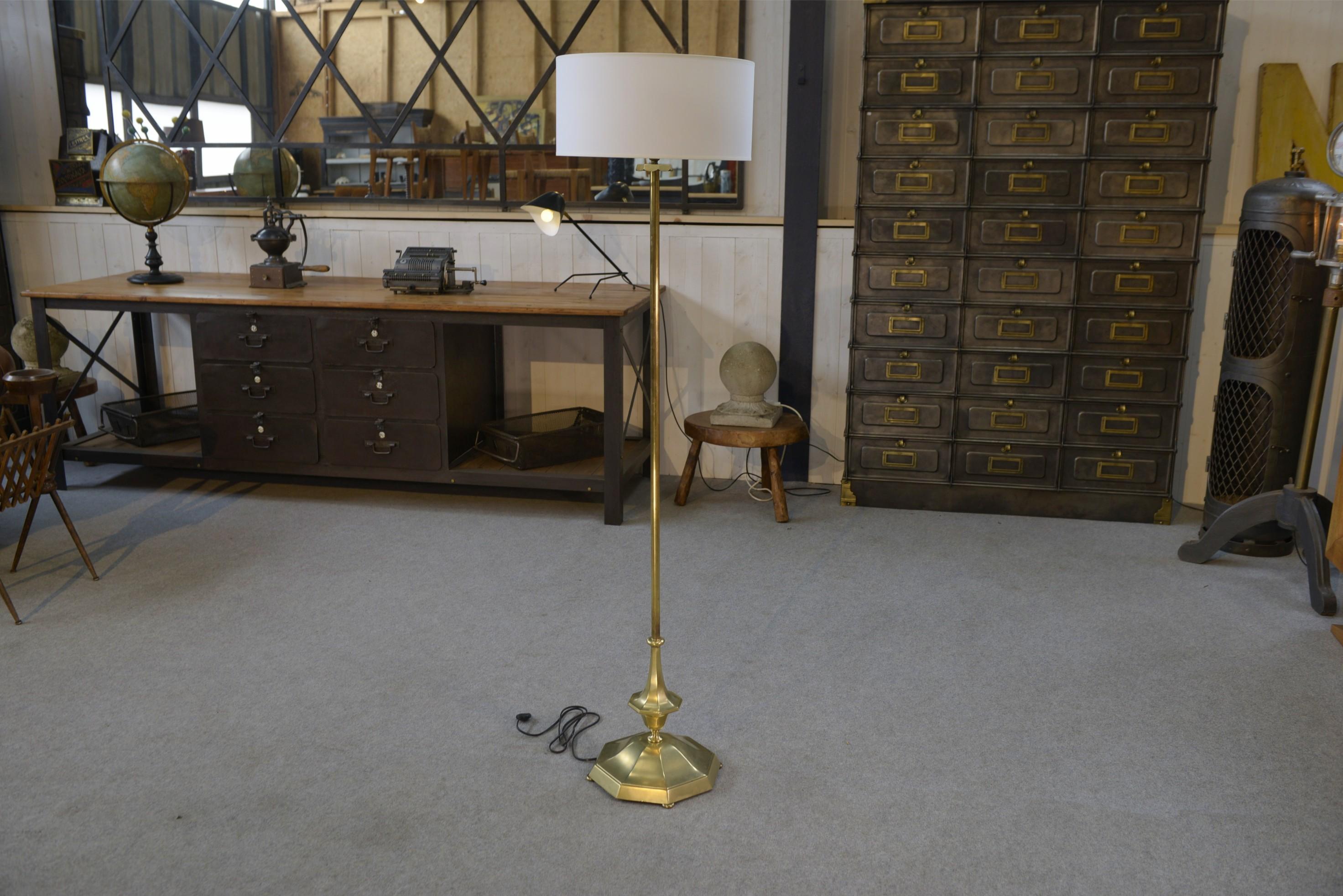 Ottone Lampada in laiton Art déco anni '30 in vendita