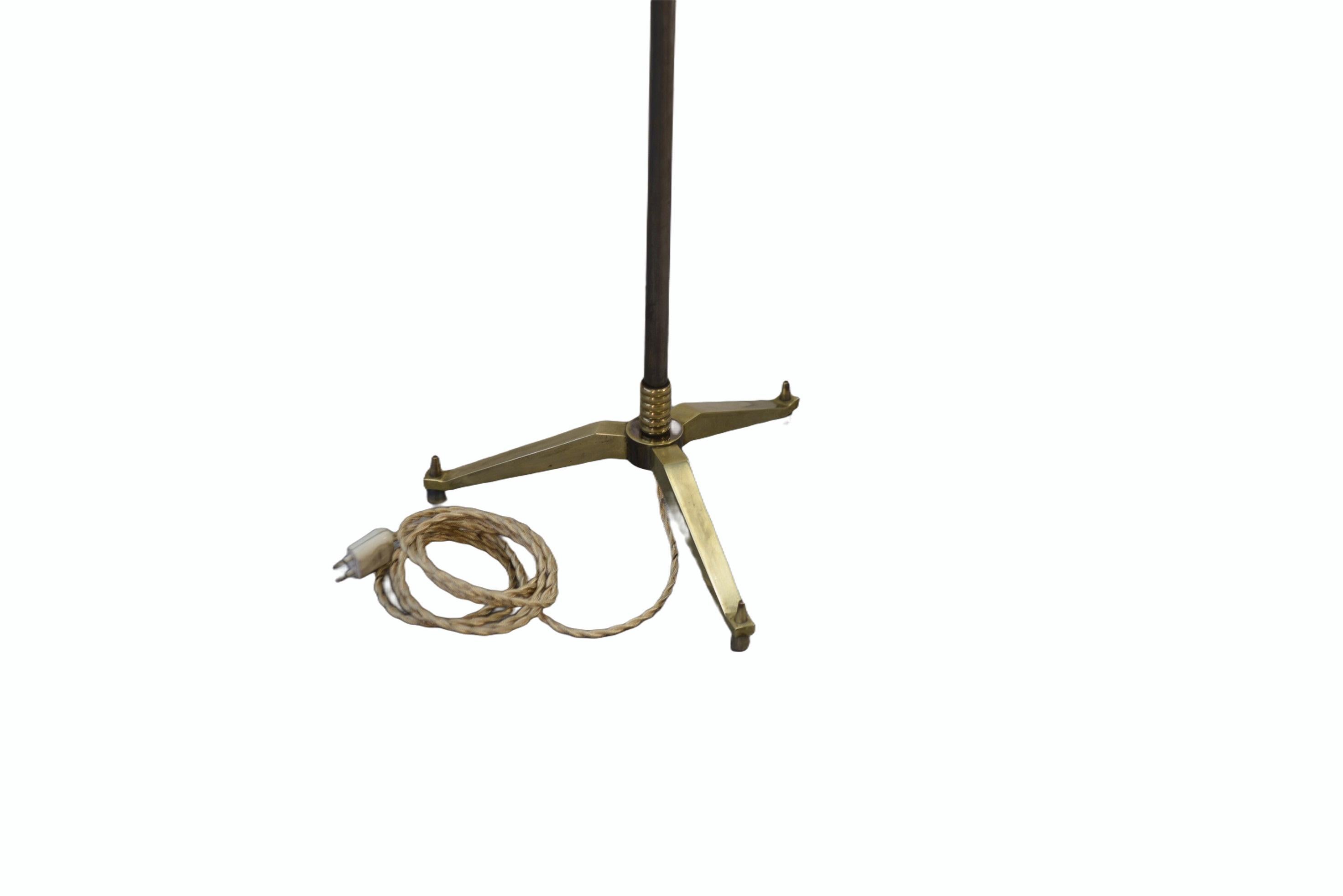 Lampada néoclassique par Henri Petitot pour l'atelier Petitot Paris France in vendita 1