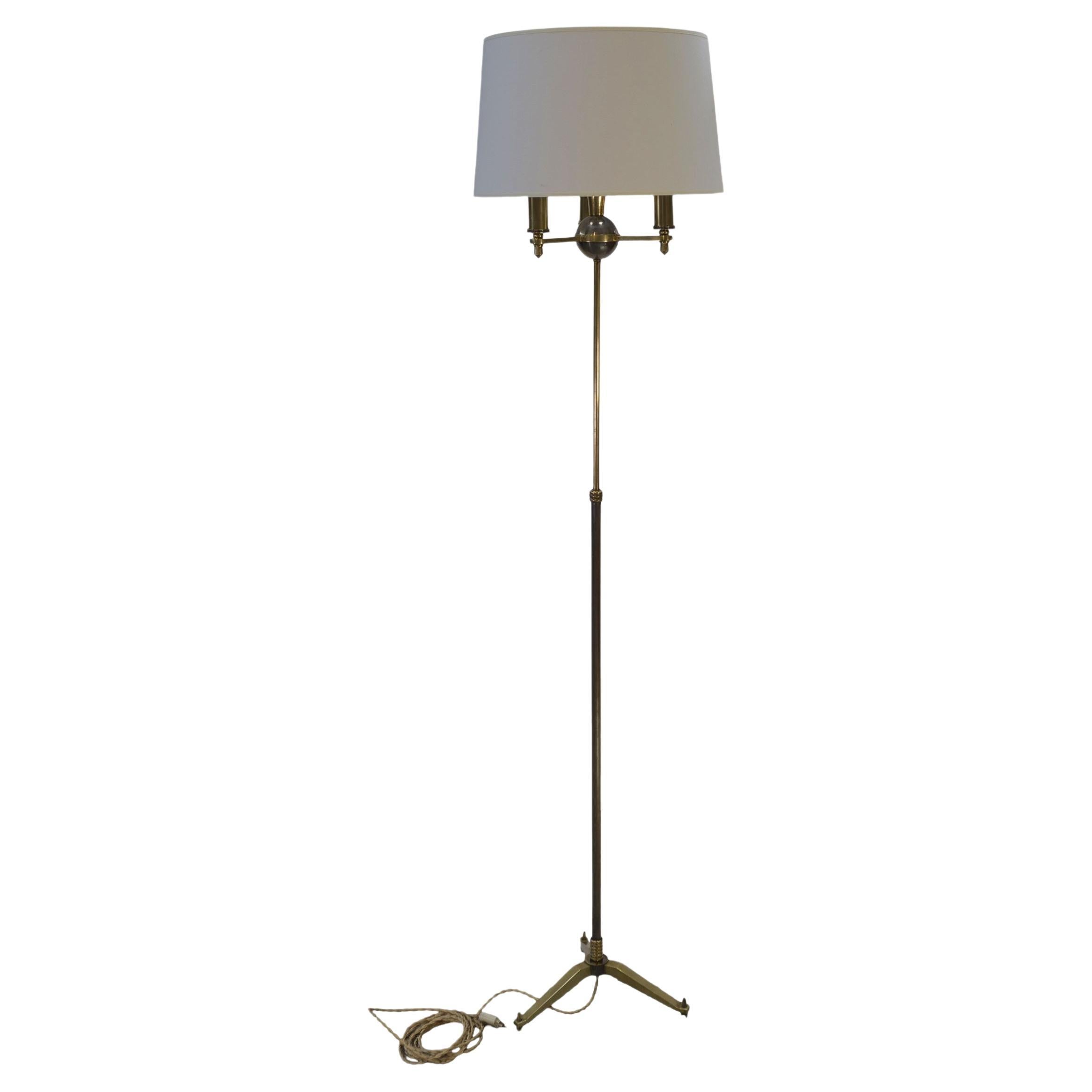 Lampada néoclassique par Henri Petitot pour l'atelier Petitot Paris France in vendita