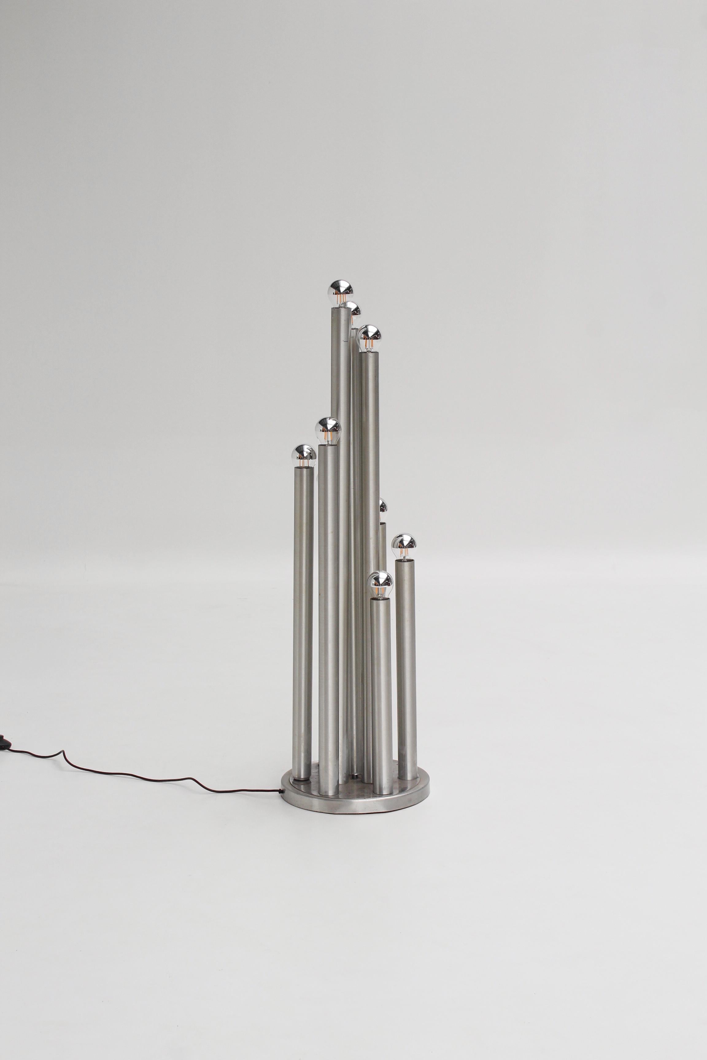 Space Age Lampadaire Orgue par Gaetano Sciolari For Sale