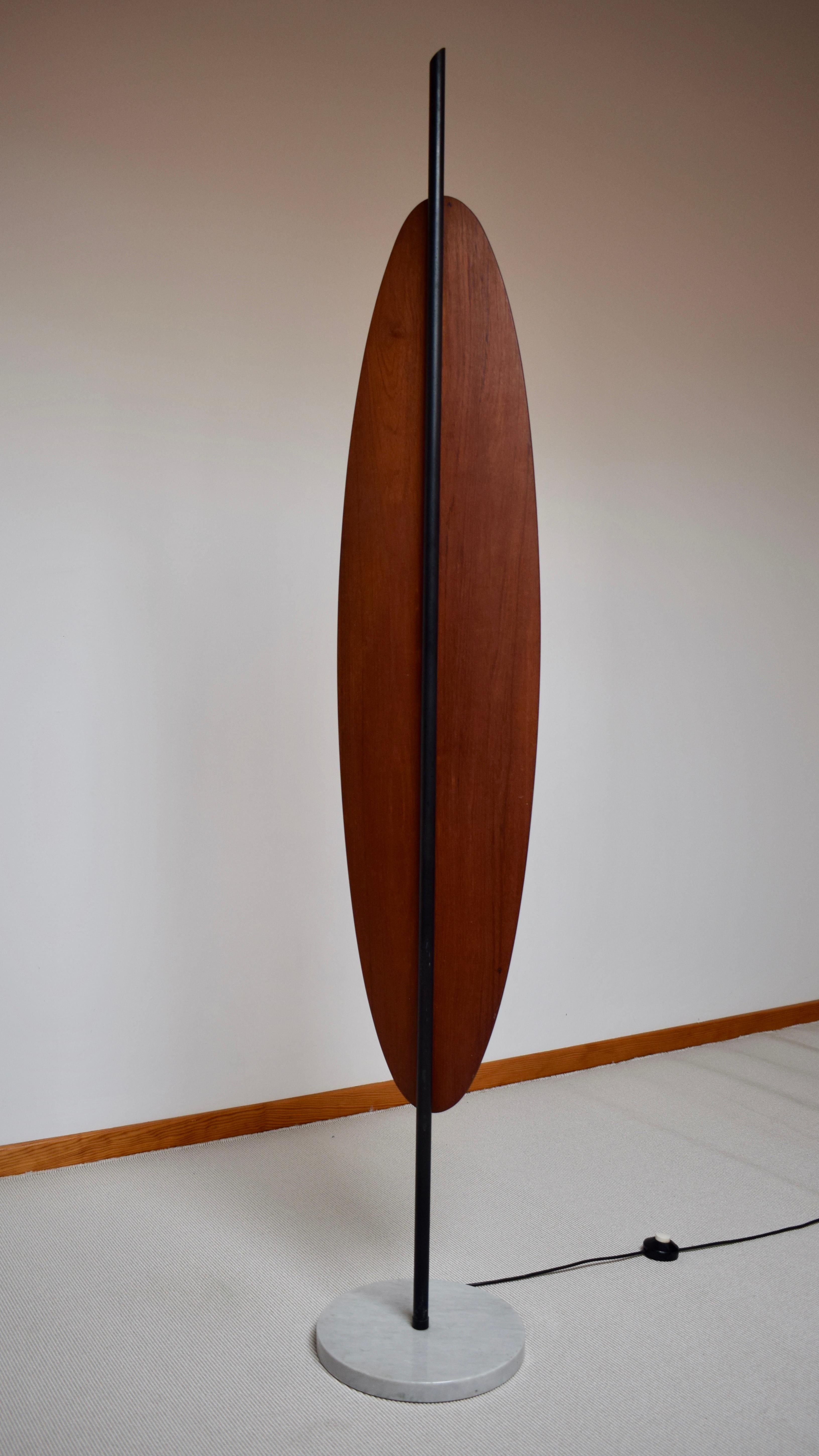 Milieu du XXe siècle Lampadaire Surf de Goffredo Reggiani en vente