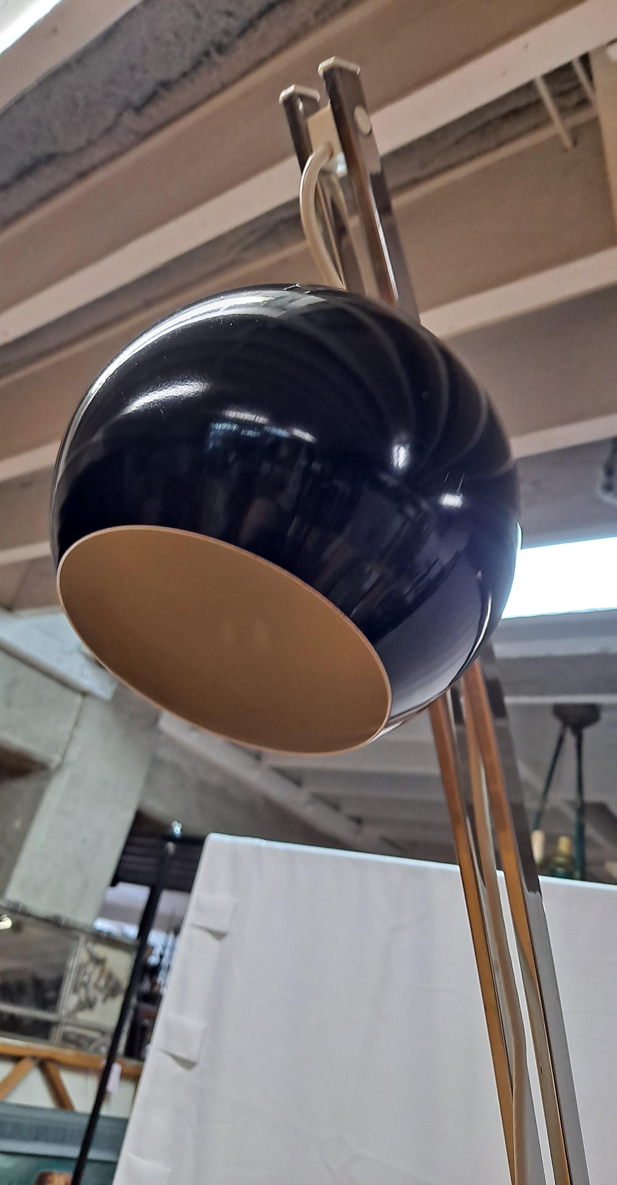 Lampadari Reggiani lampadaire à arc magnétique « Eyeball » chromé du milieu du siècle dernier en vente 6