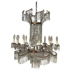 Araña neoclásica en cascada de cristal y bronce al estilo de K.F. Schinkel