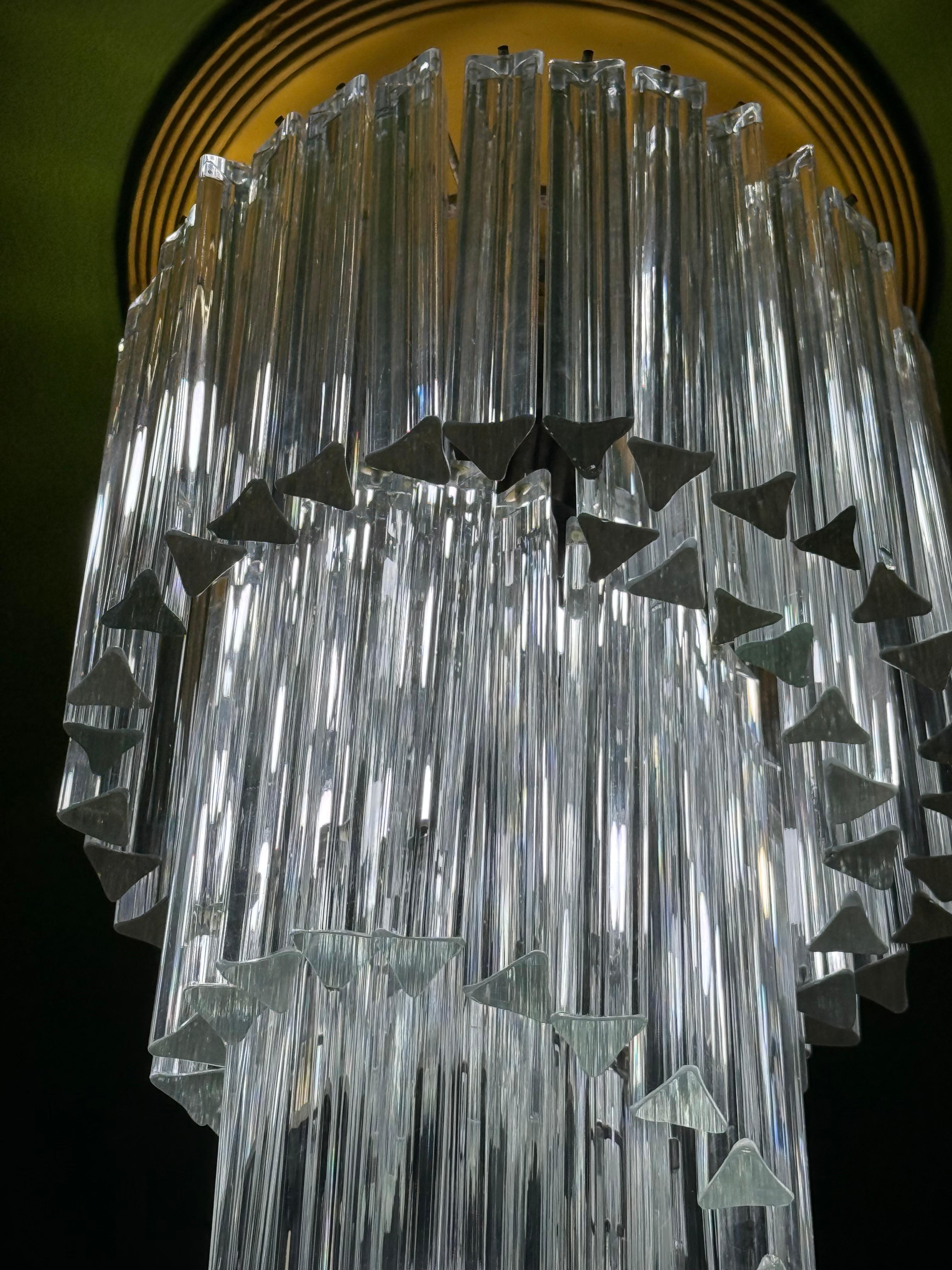 Lampadario a cascata Venini Triedri Italia 1970 Murano Art Glass Italiano en venta