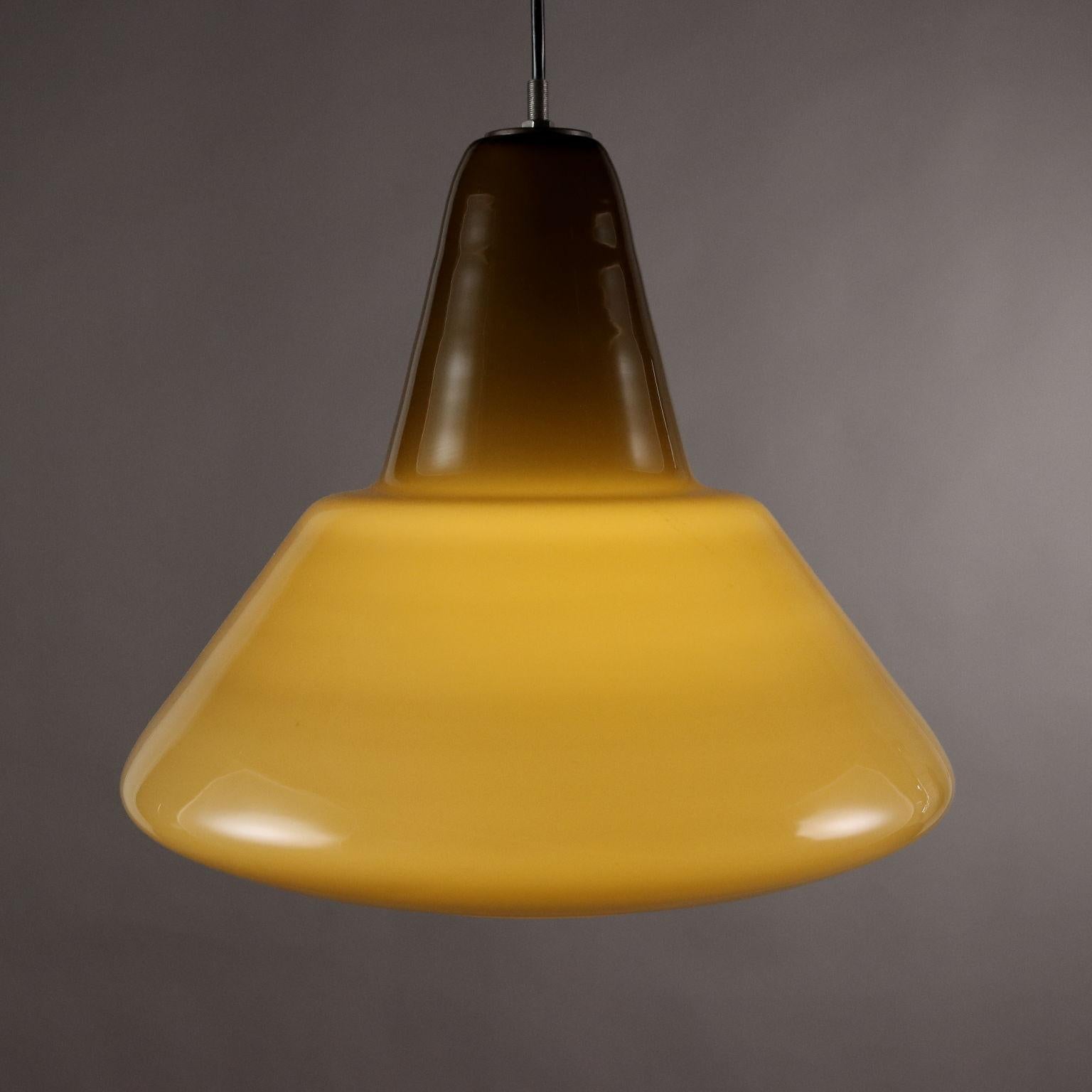 Italian Lampadario a soffitto Anni 60 con vetro giallo in vendita