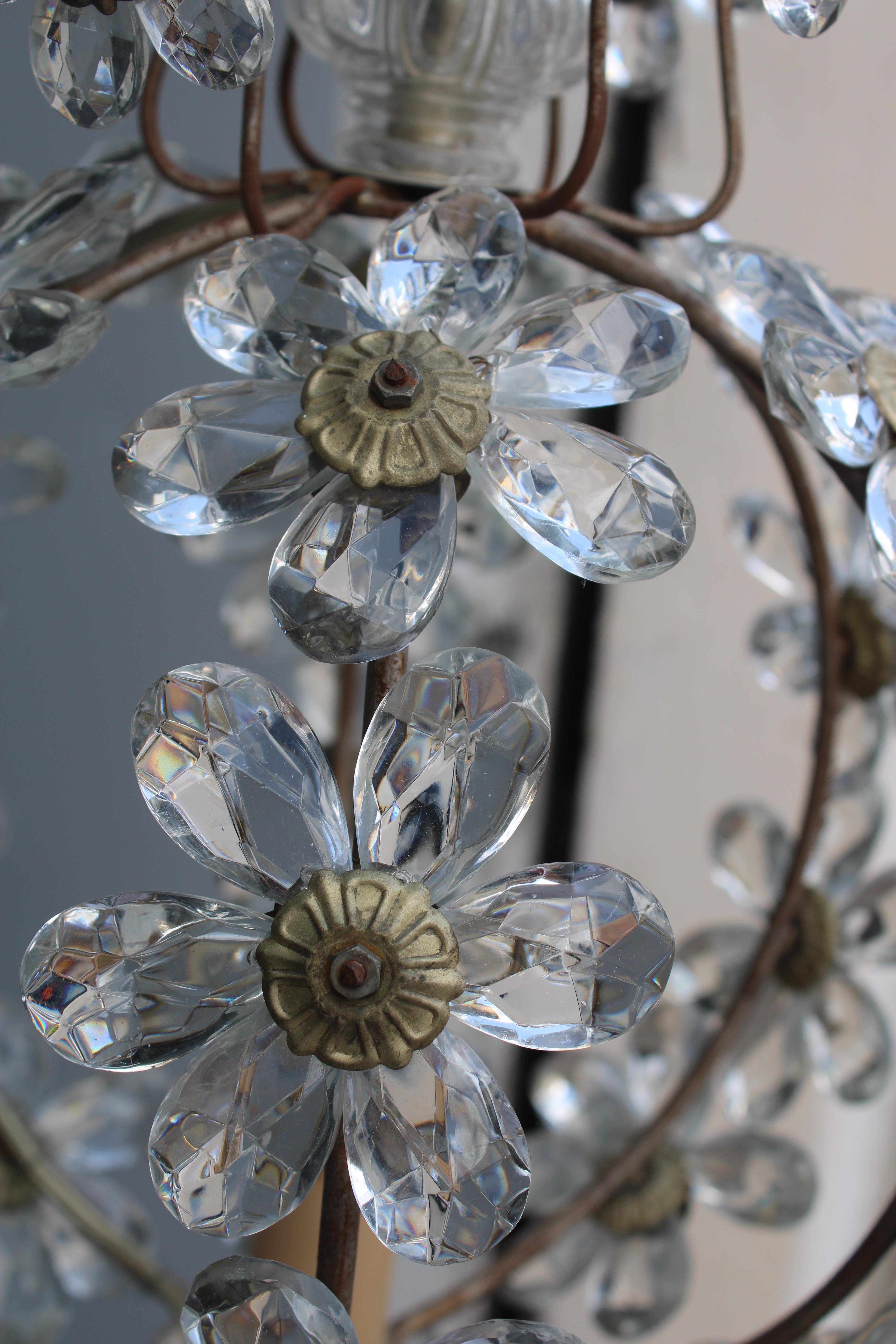 Lampadario a sospensione a Palla con cristalli Francia 1950 in vendita 3
